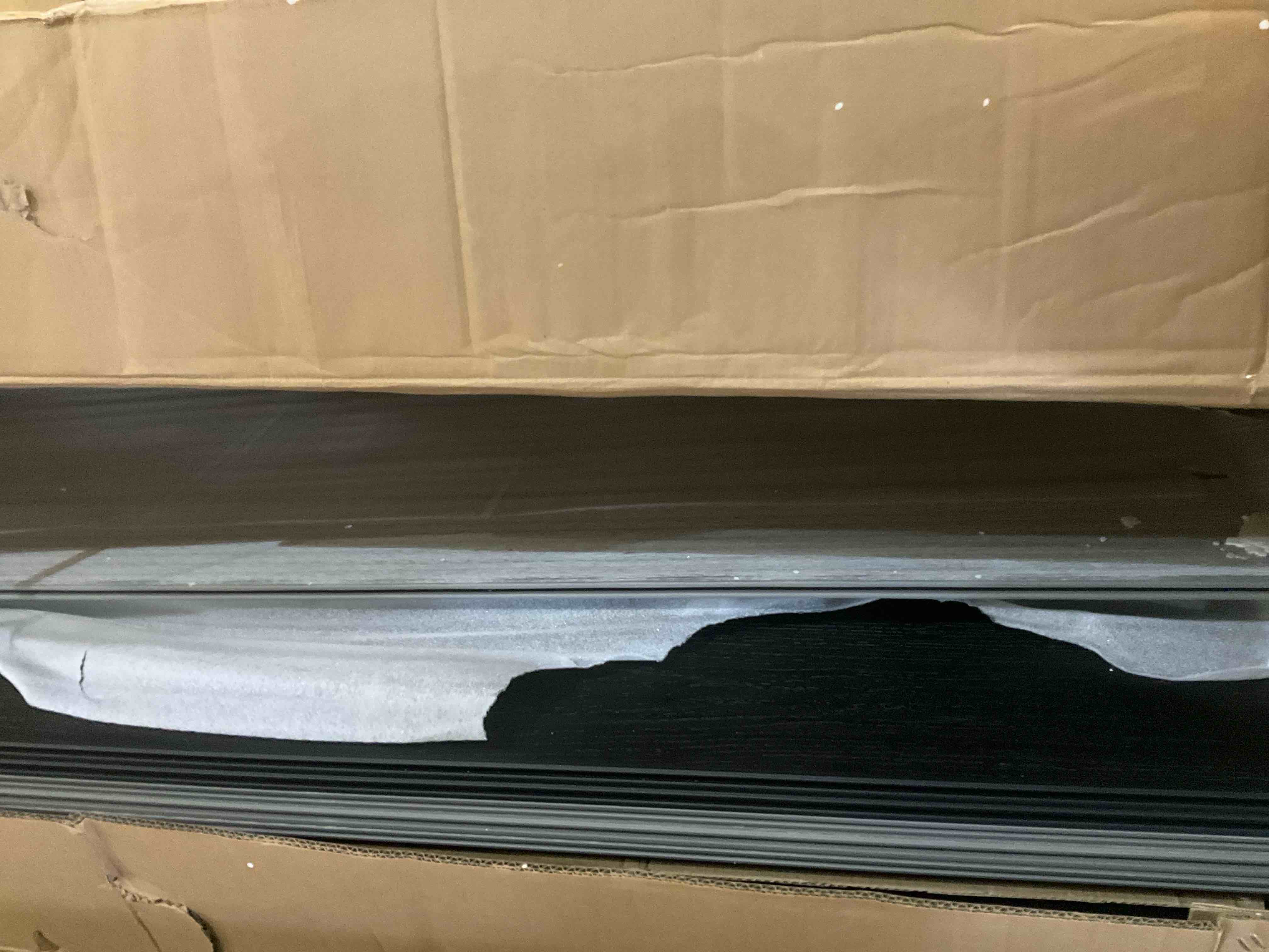 https://s3.amazonaws.com/lotting-images-prod/bidfta/GRA0237814_1732032498350.jpeg
