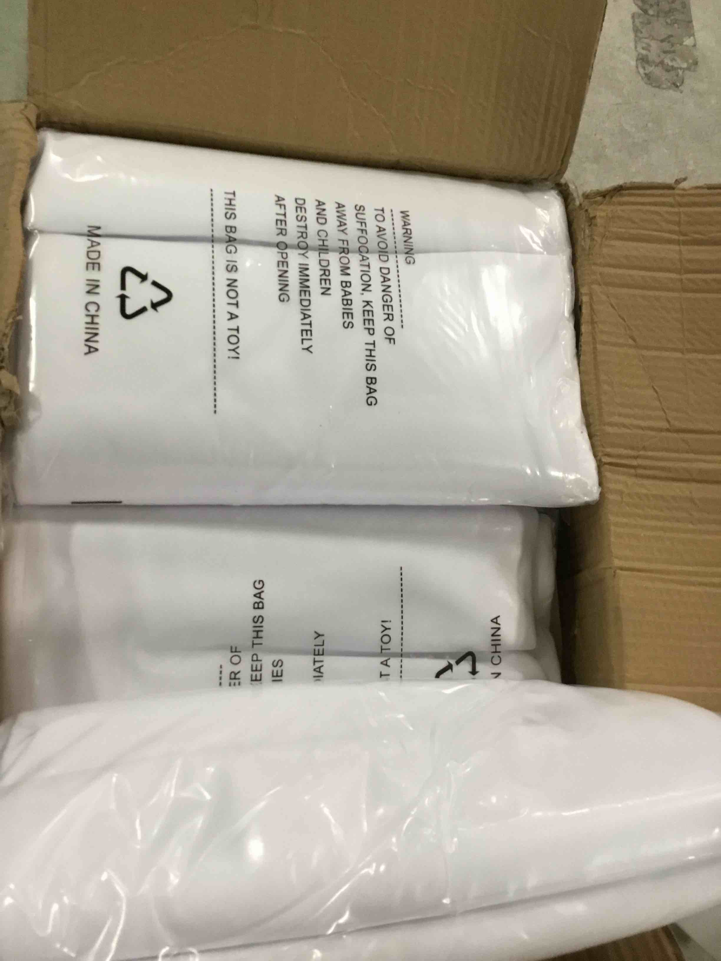 https://s3.amazonaws.com/lotting-images-prod/bidfta/GRA0239634_1730485713935.jpeg