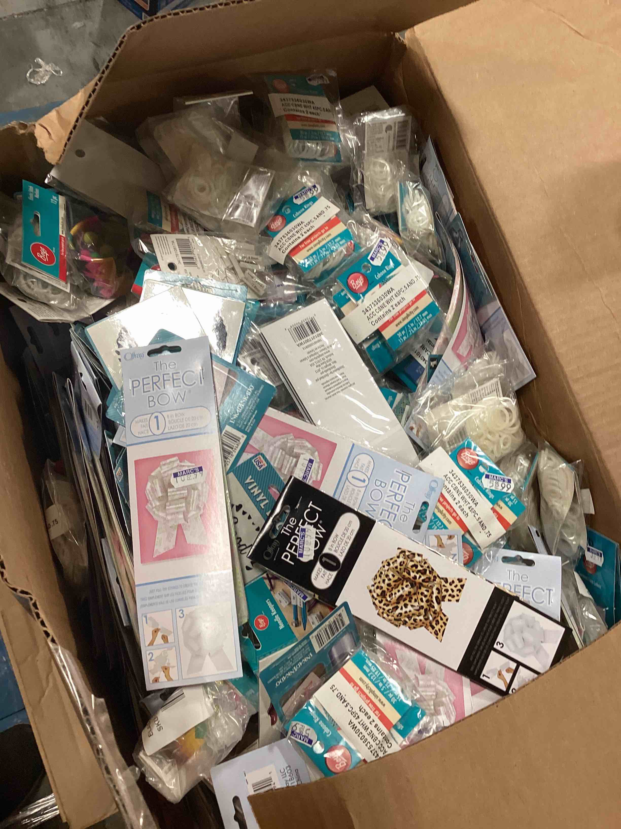 box lot of miscellaneous items 
