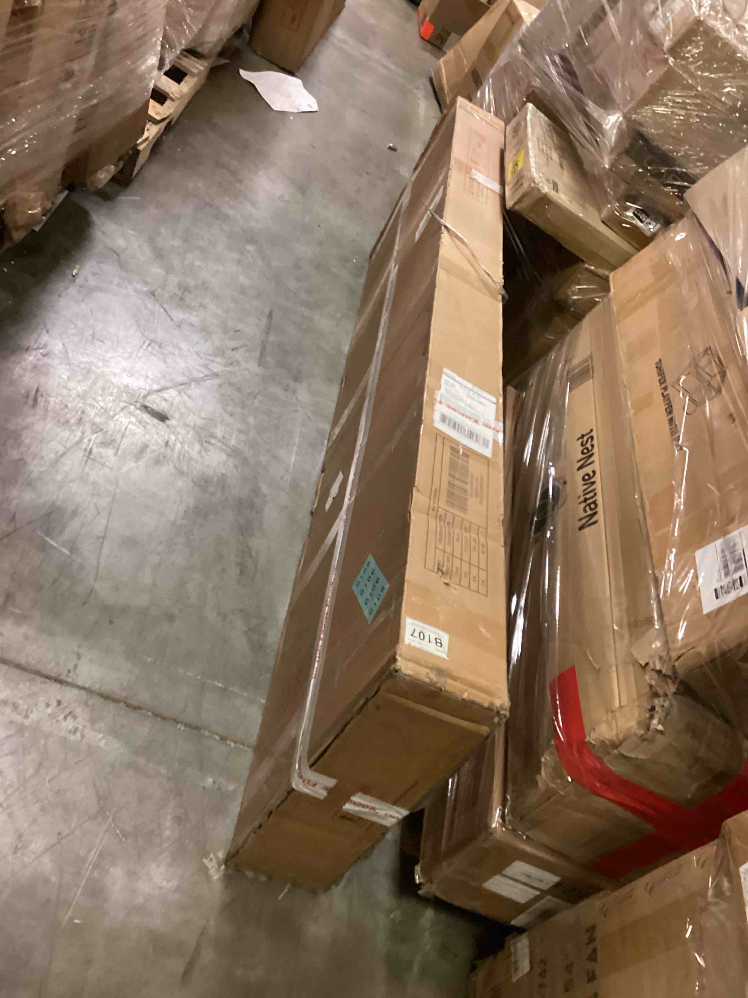 https://s3.amazonaws.com/lotting-images-prod/bidfta/GRA0244498_1734377405536.jpeg