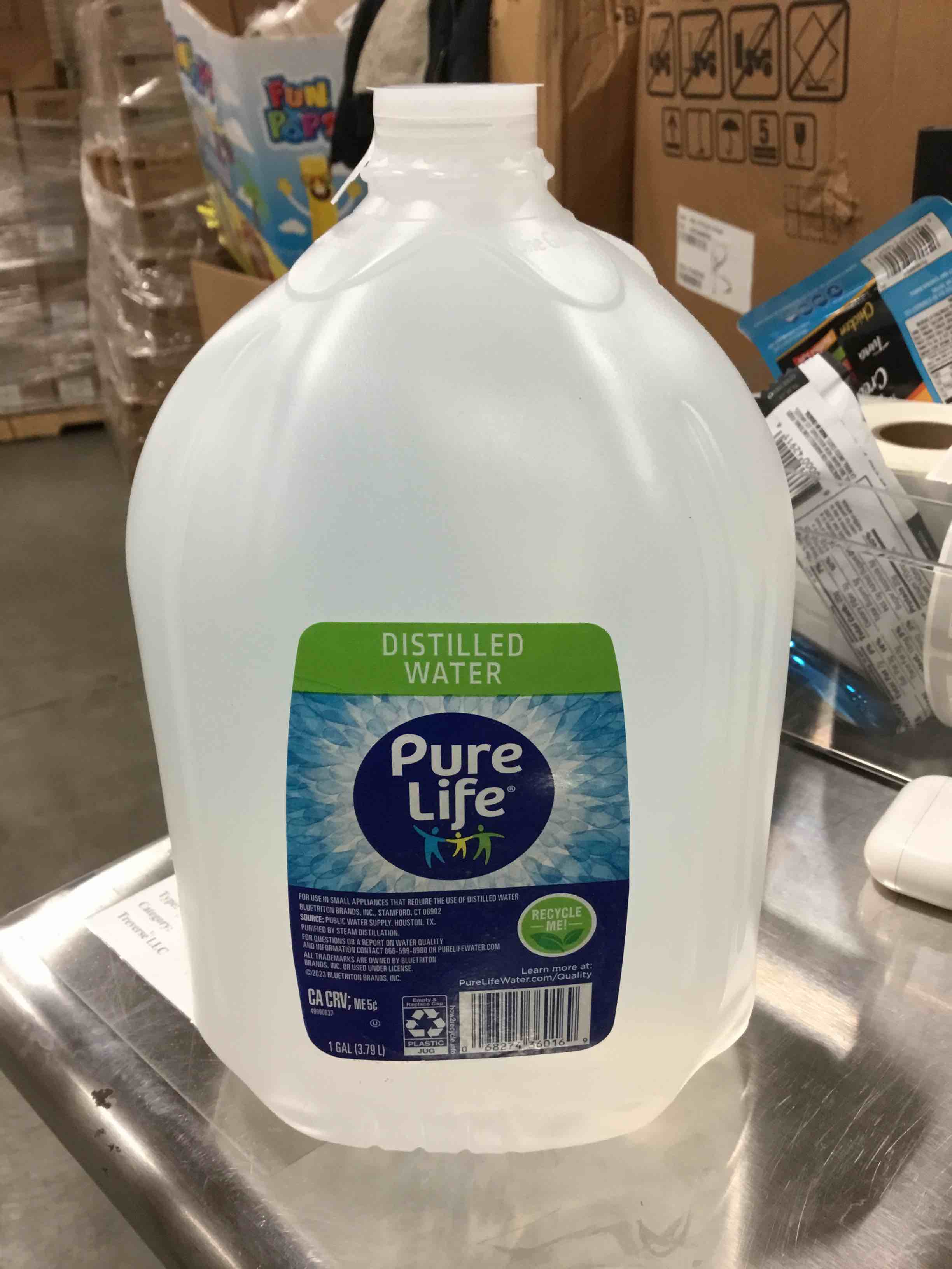 Pure Life Distilled Water, 1-Gallon, Plastic Bottled Water (1 Pack), Side Handle