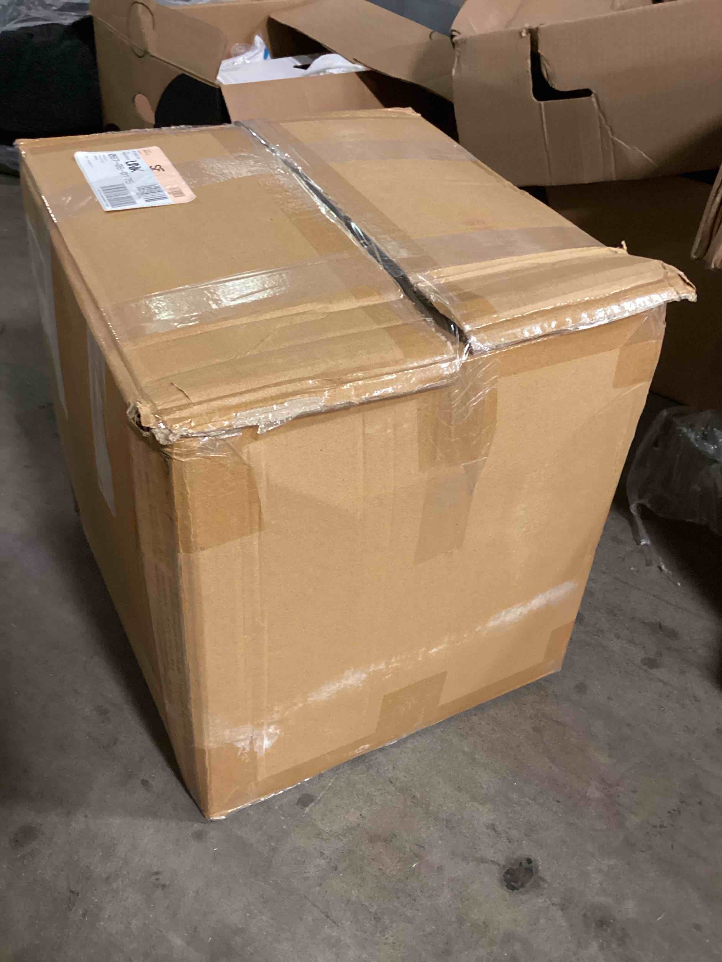 https://s3.amazonaws.com/lotting-images-prod/bidfta/GRA0249894_1728483542563.jpeg