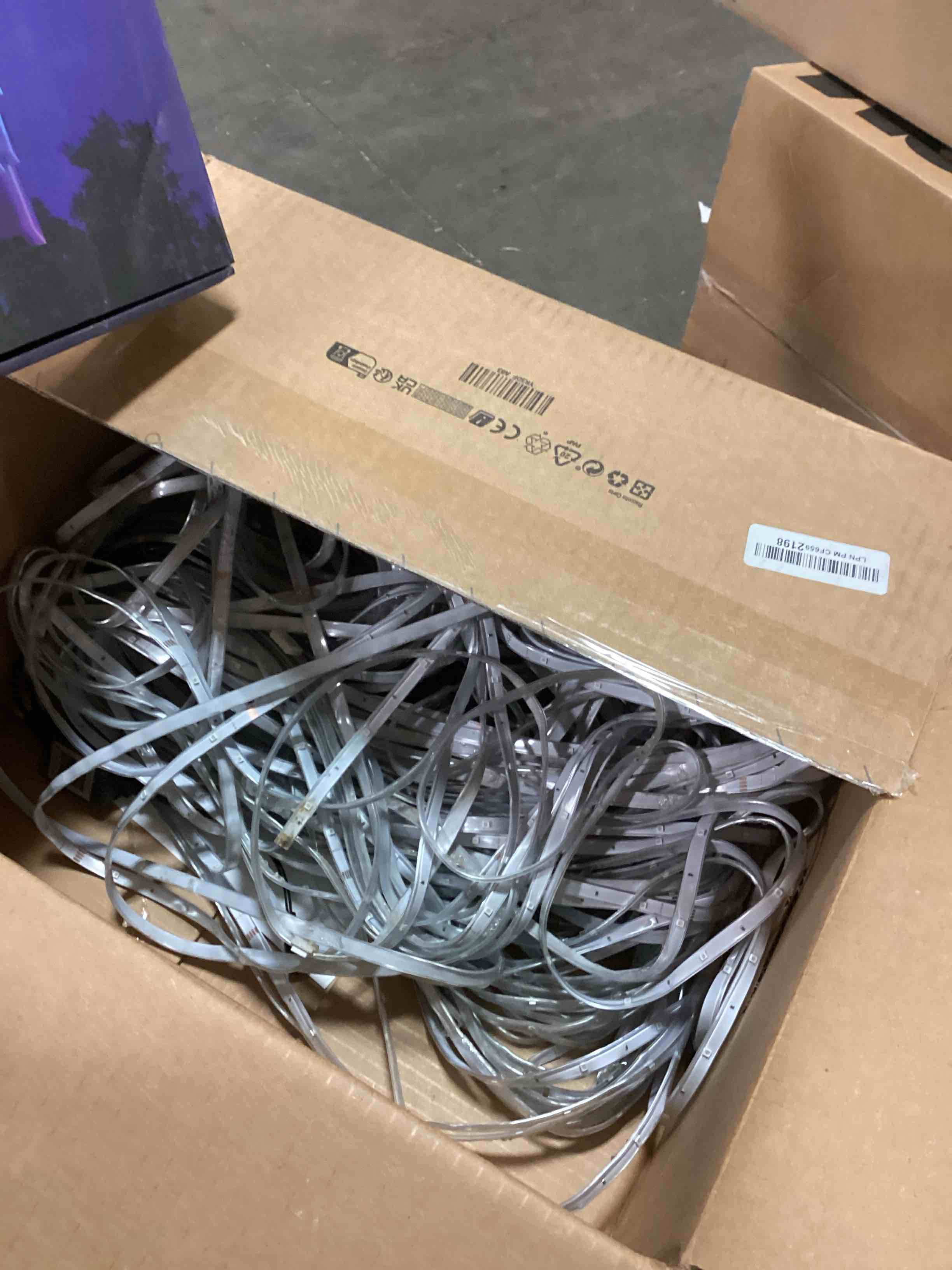 https://s3.amazonaws.com/lotting-images-prod/bidfta/GRA0254286_1736374831892.jpeg
