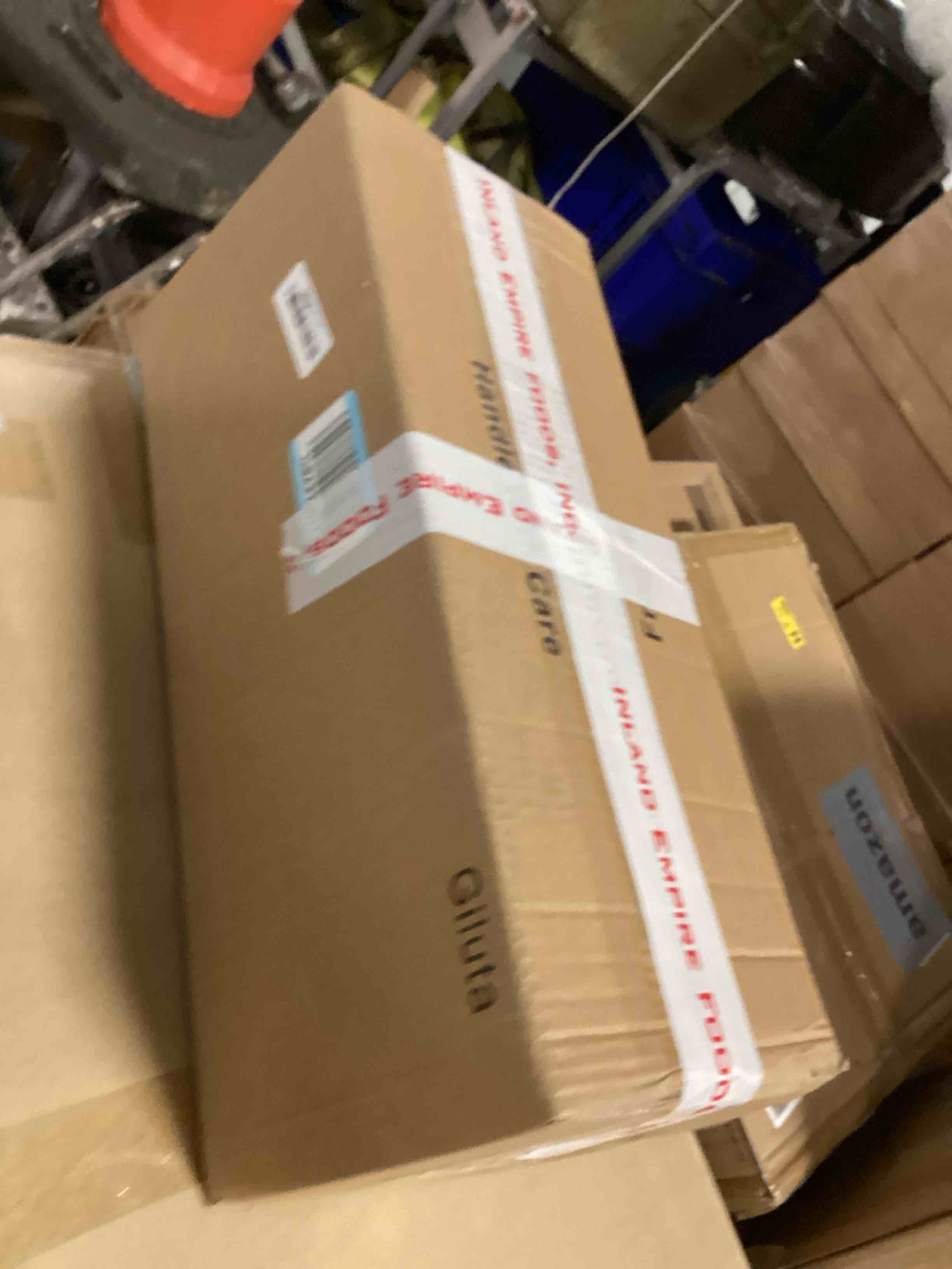 https://s3.amazonaws.com/lotting-images-prod/bidfta/GRA0255029_1734291350592.jpeg