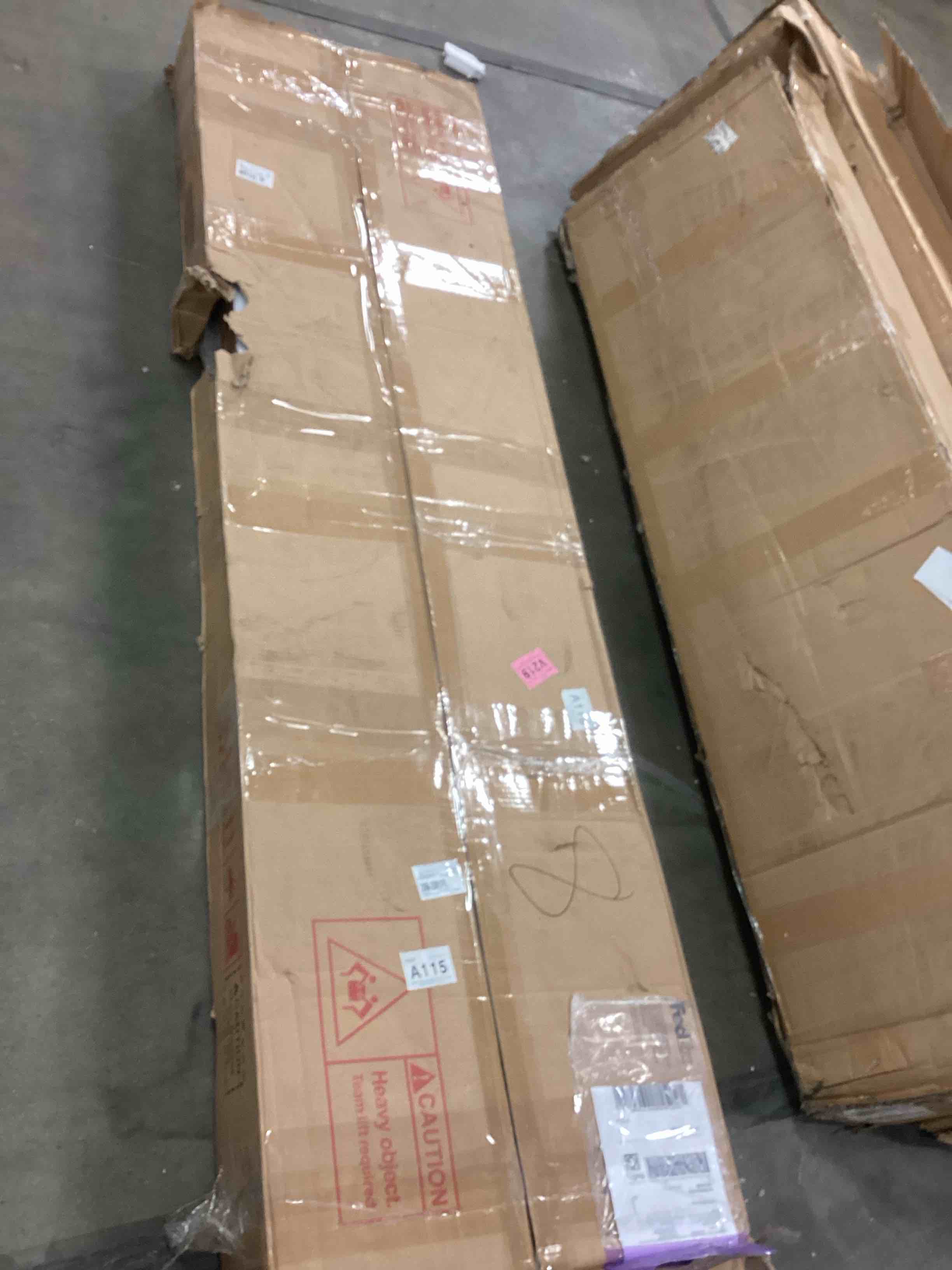 https://s3.amazonaws.com/lotting-images-prod/bidfta/GRA0255606_1733255894024.jpeg