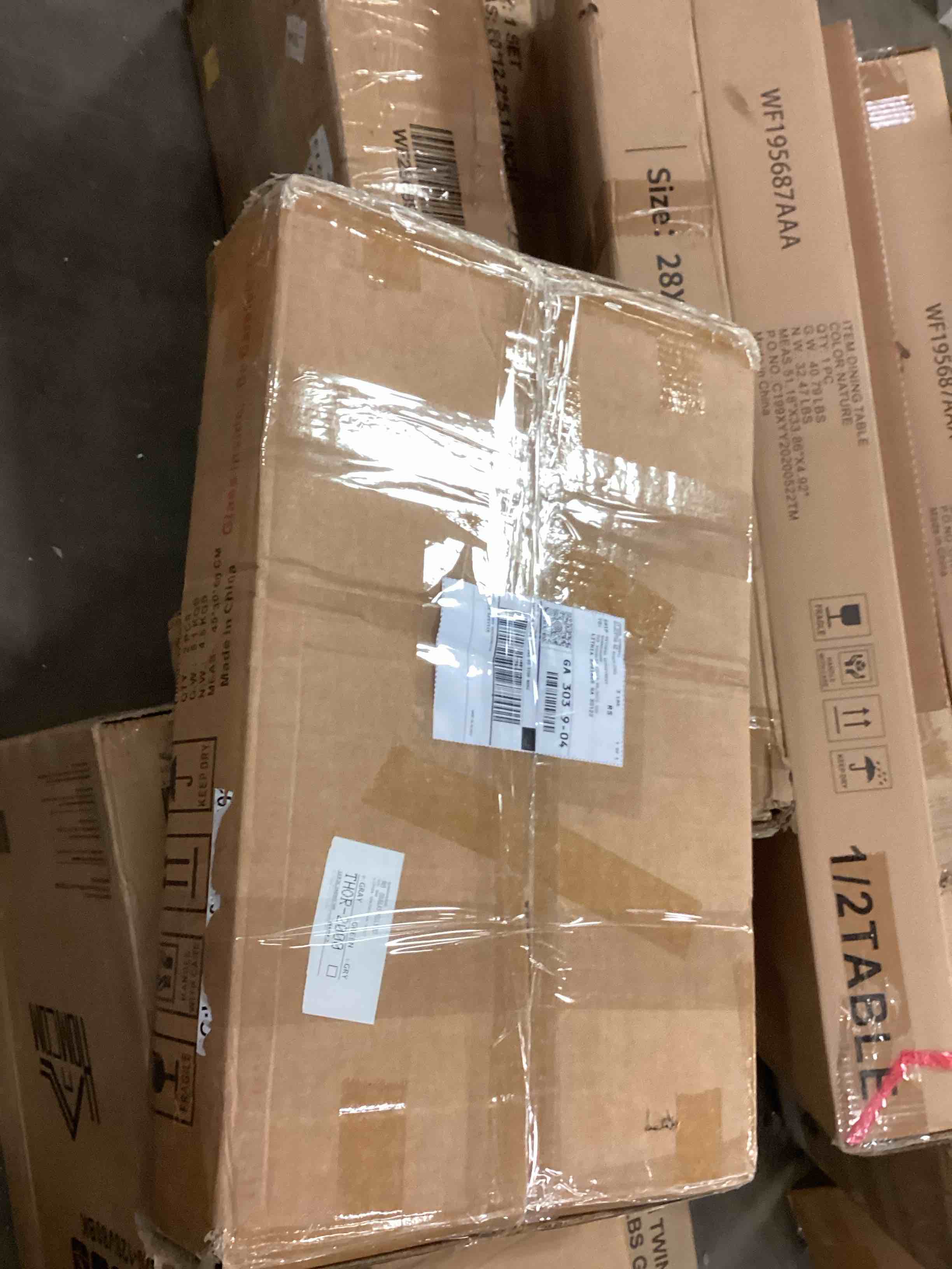 https://s3.amazonaws.com/lotting-images-prod/bidfta/GRA0255629_1733248712386.jpeg
