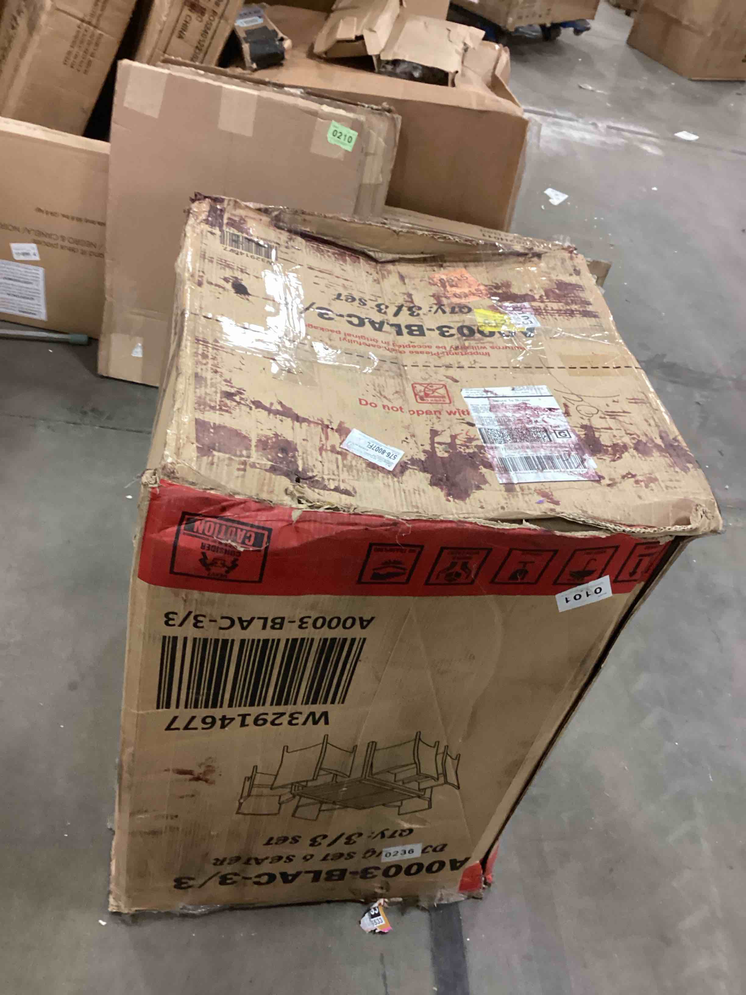 https://s3.amazonaws.com/lotting-images-prod/bidfta/GRA0255642_1733242091403.jpeg