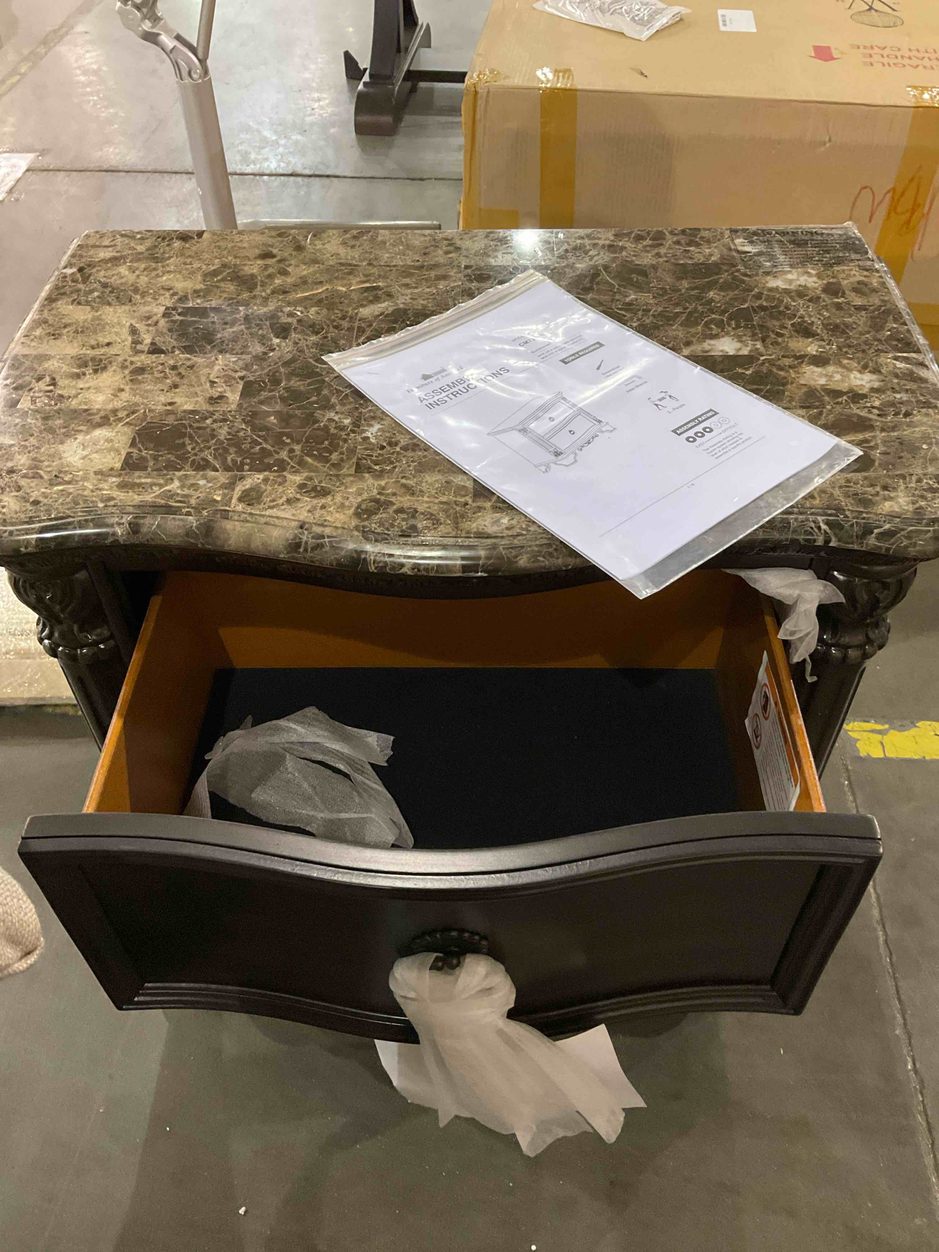 Annamari Drawer Nightstand 