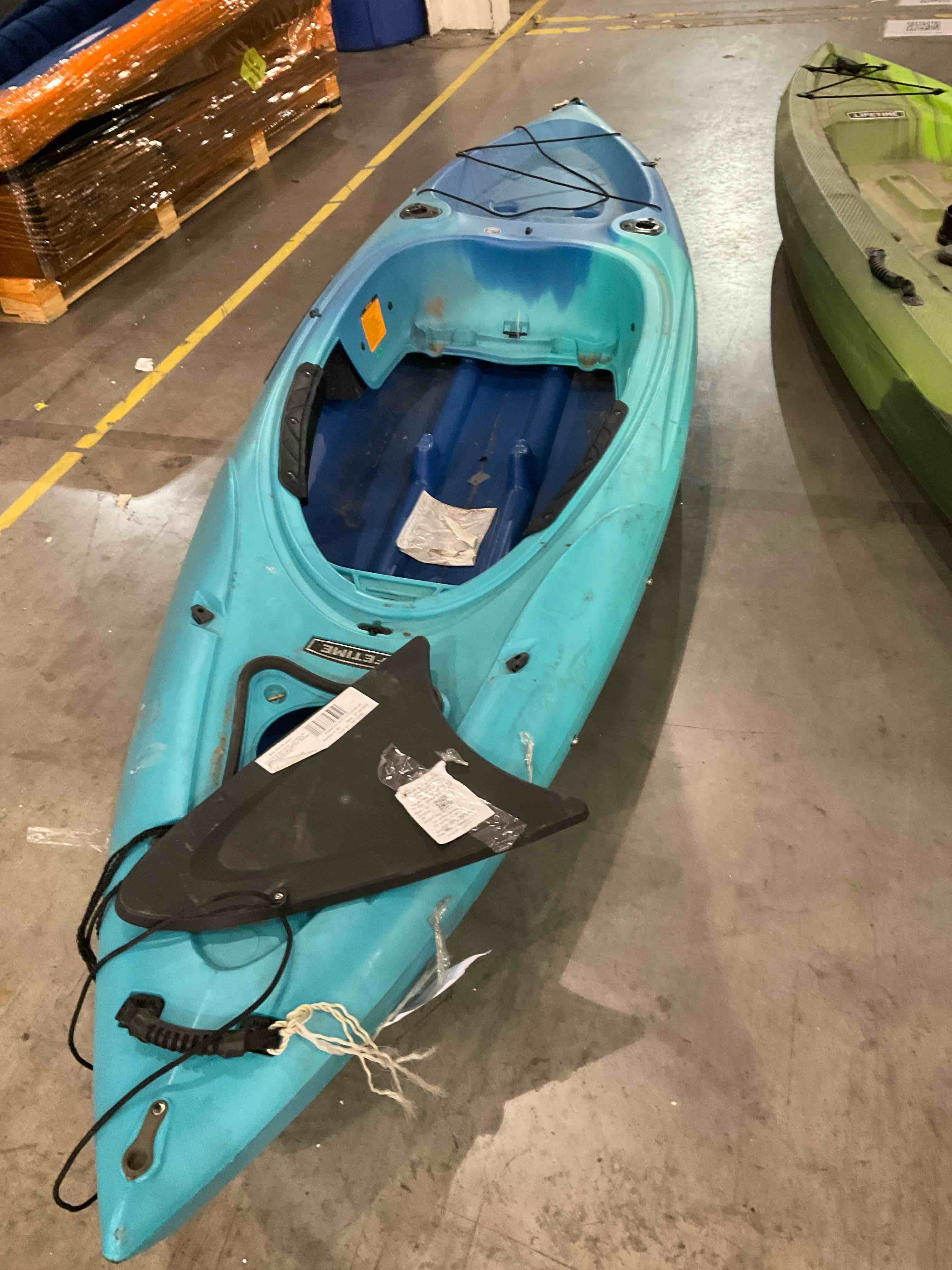 tundra lifetime kayak 