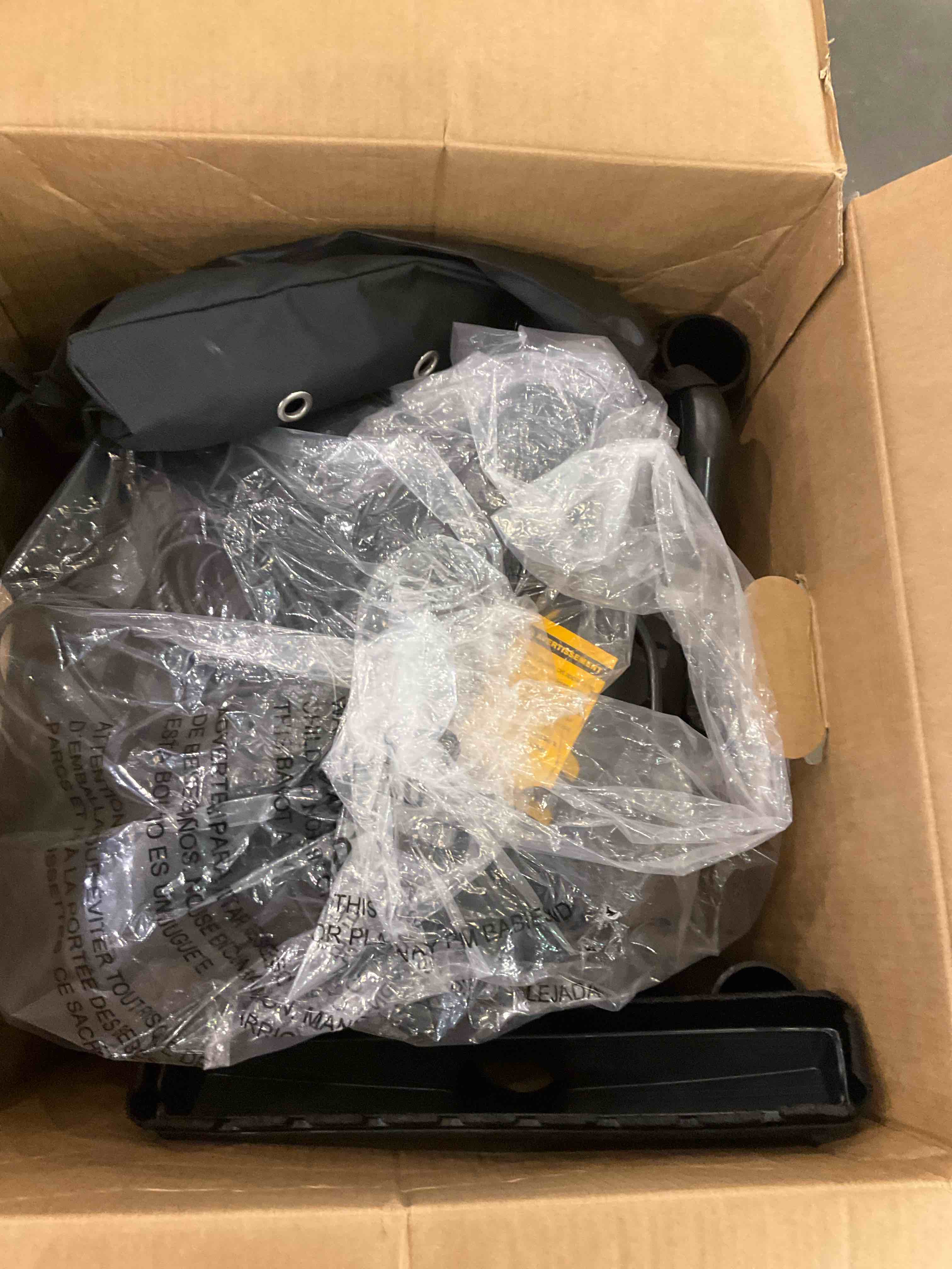 dewalt portable wet/dry vacuum