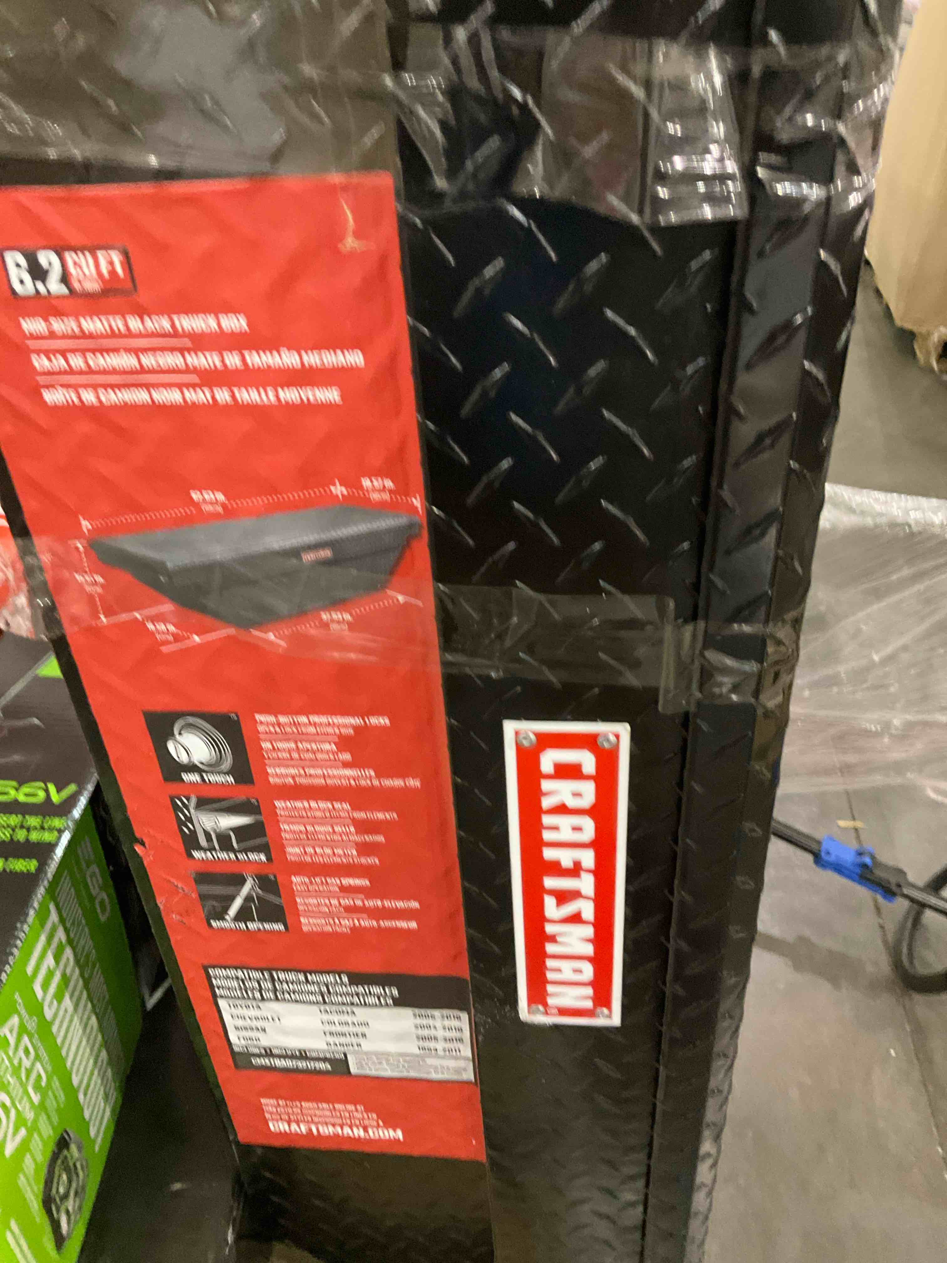 https://s3.amazonaws.com/lotting-images-prod/bidfta/GRA0264543_1737380906499.jpeg