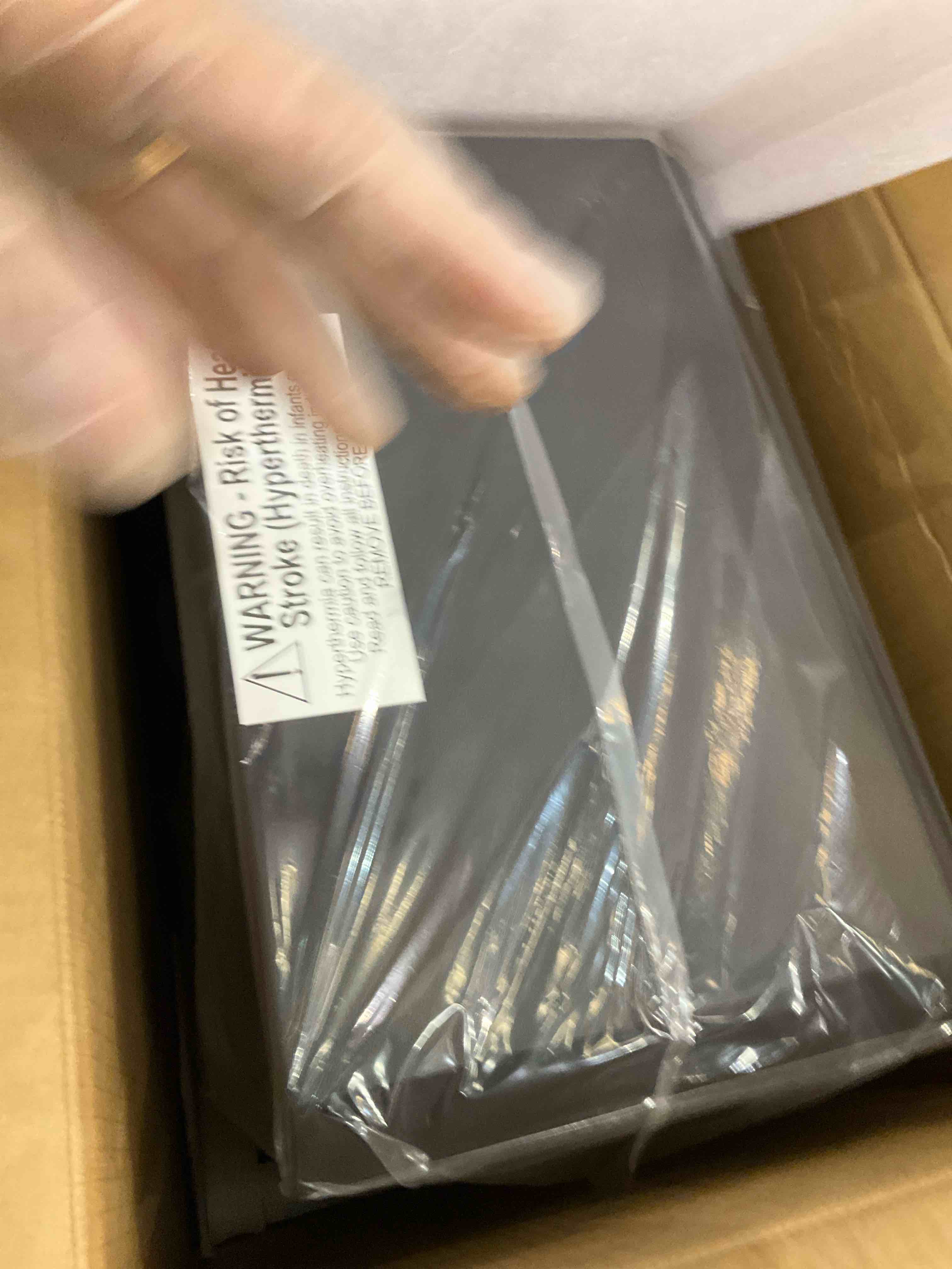 https://s3.amazonaws.com/lotting-images-prod/bidfta/GRA0266246_1736782621838.jpeg