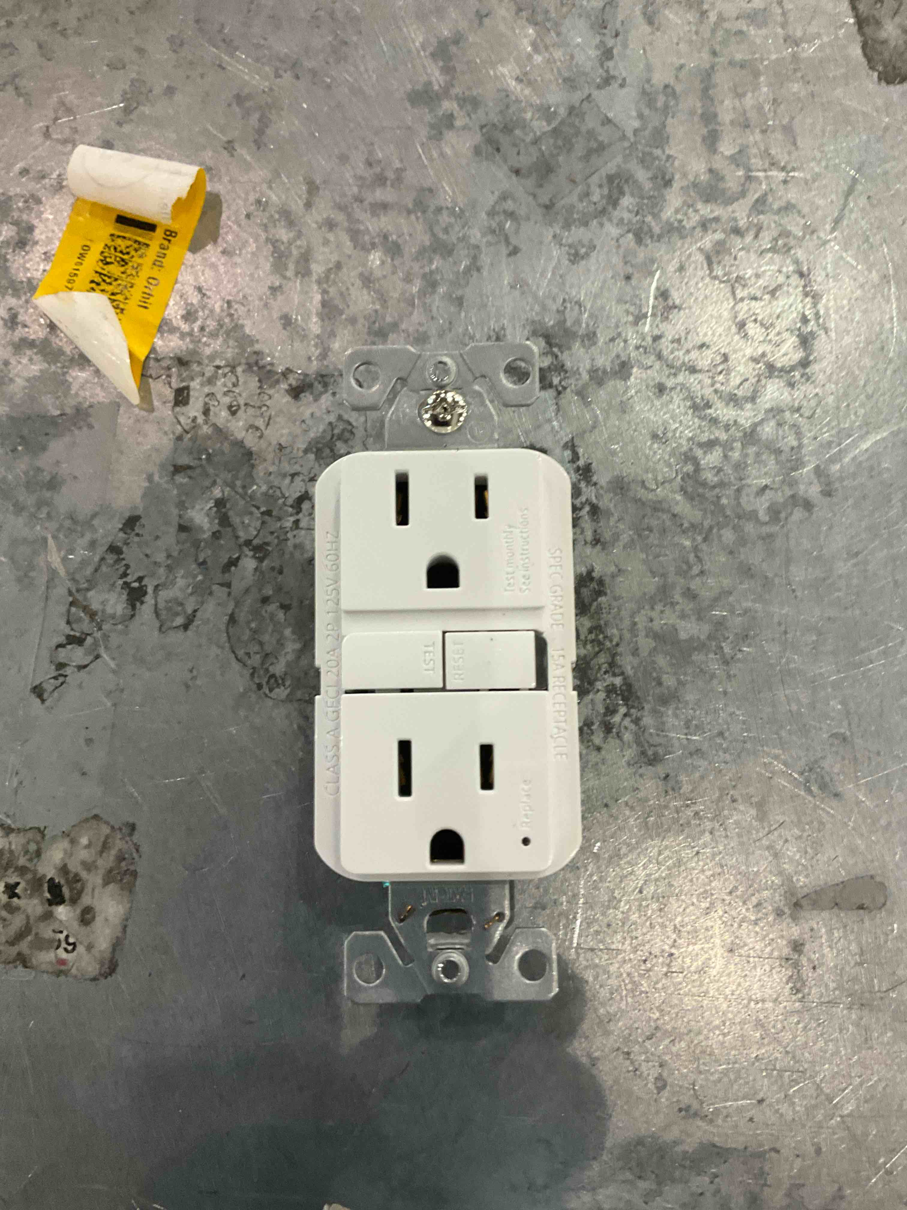 GFCl receptacle 15A