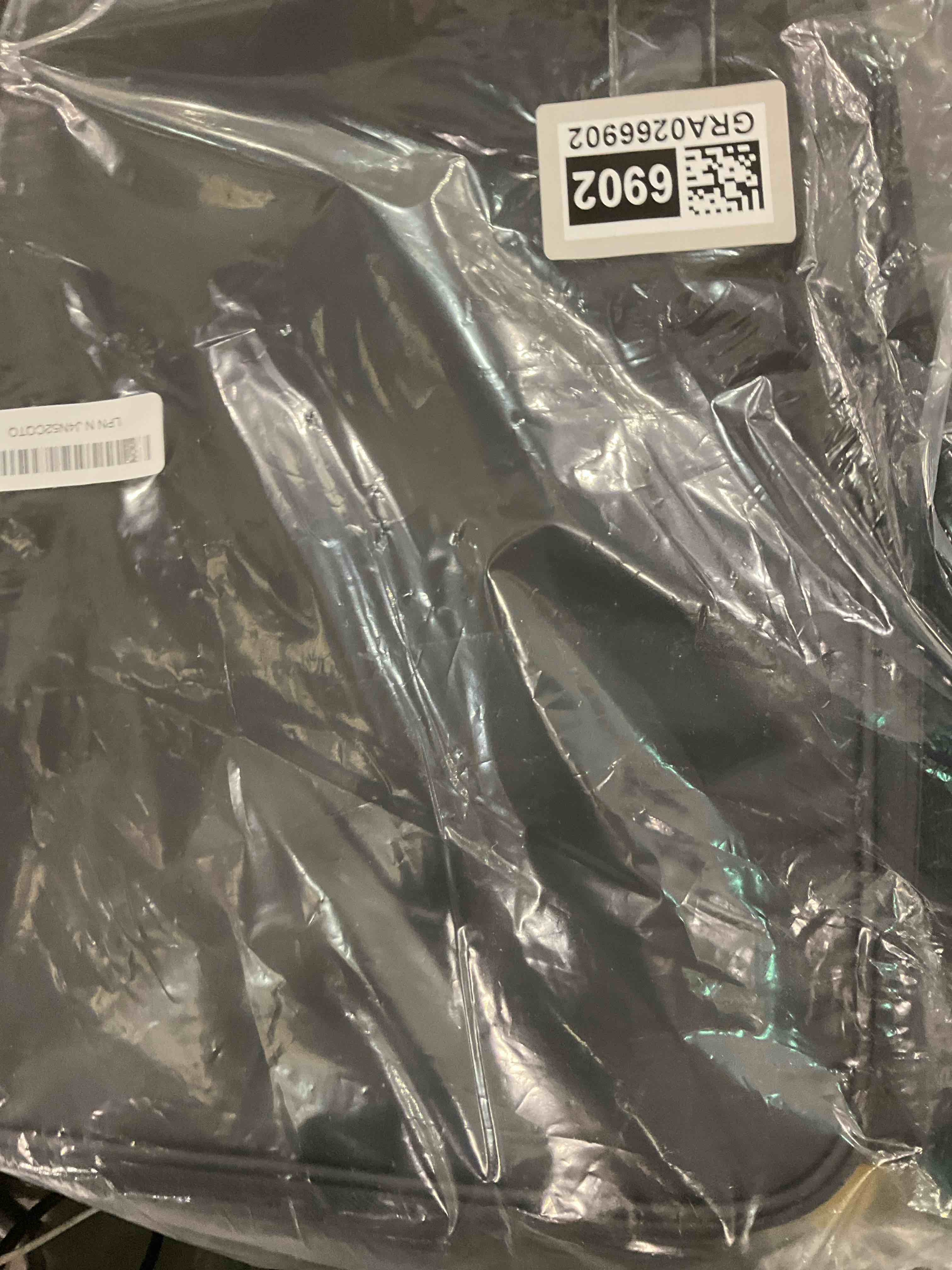 black backpack 