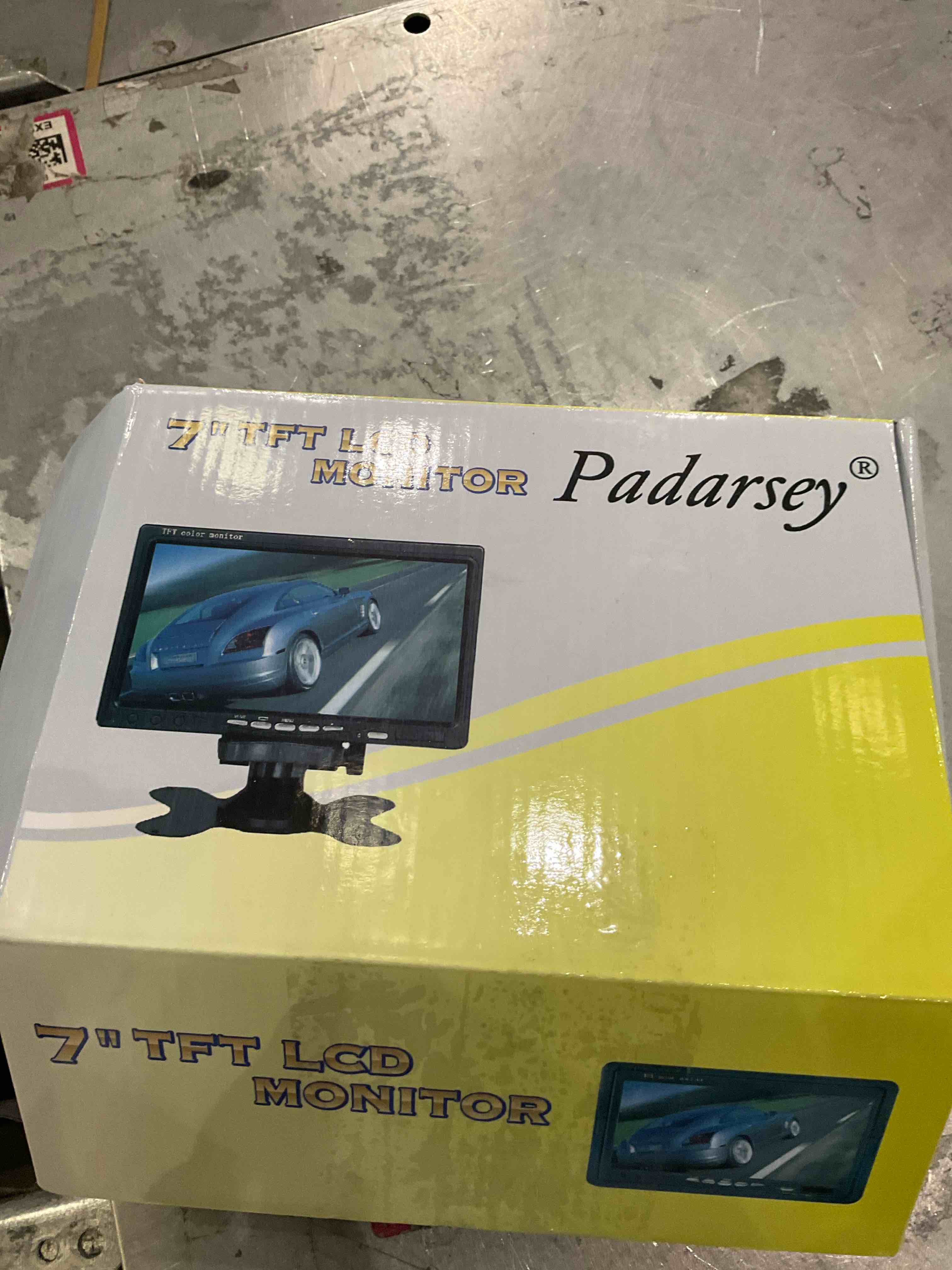 https://s3.amazonaws.com/lotting-images-prod/bidfta/GRA0266983_1735934186985.jpeg