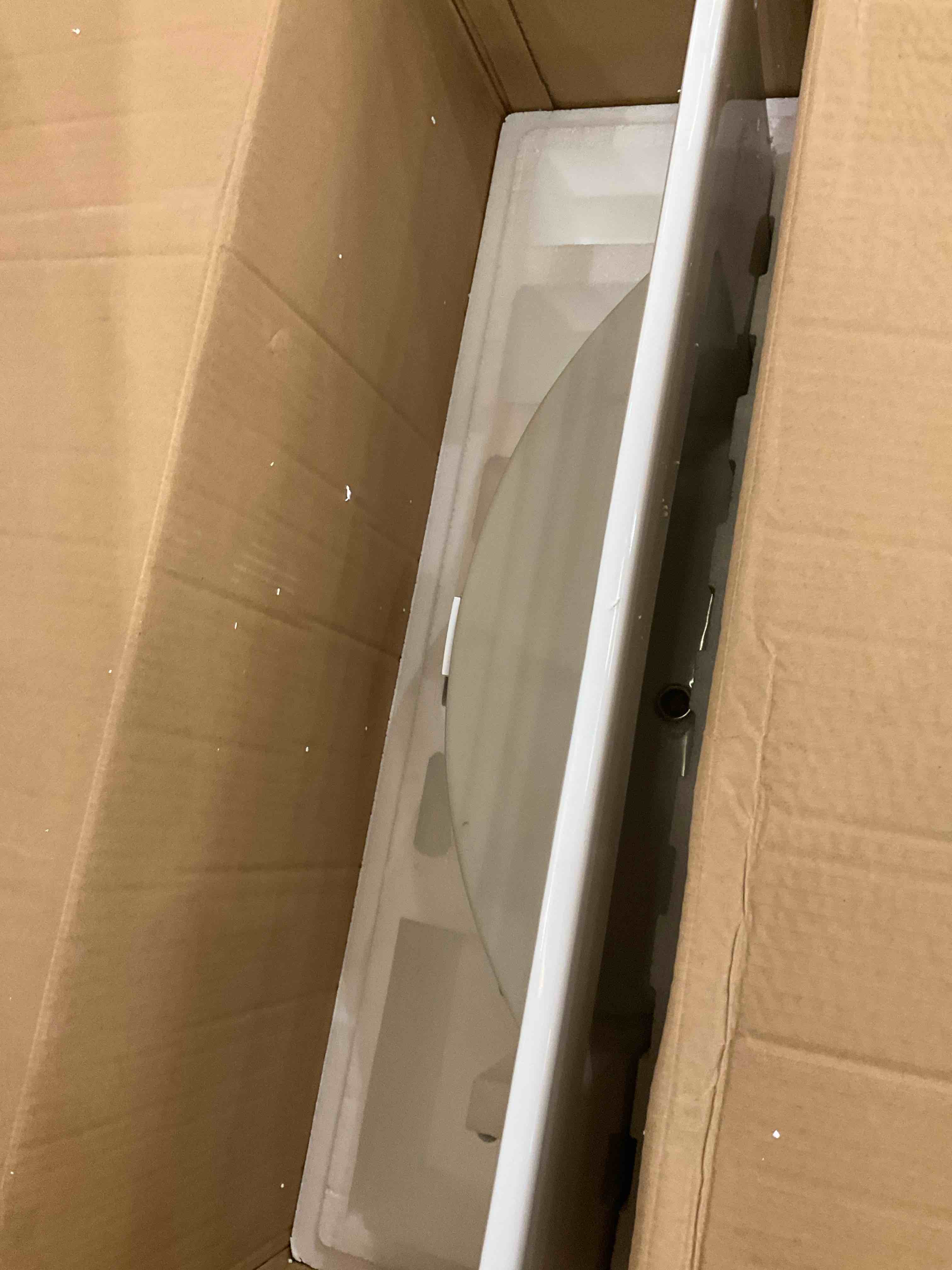 https://s3.amazonaws.com/lotting-images-prod/bidfta/GRA0267014_1735929106598.jpeg