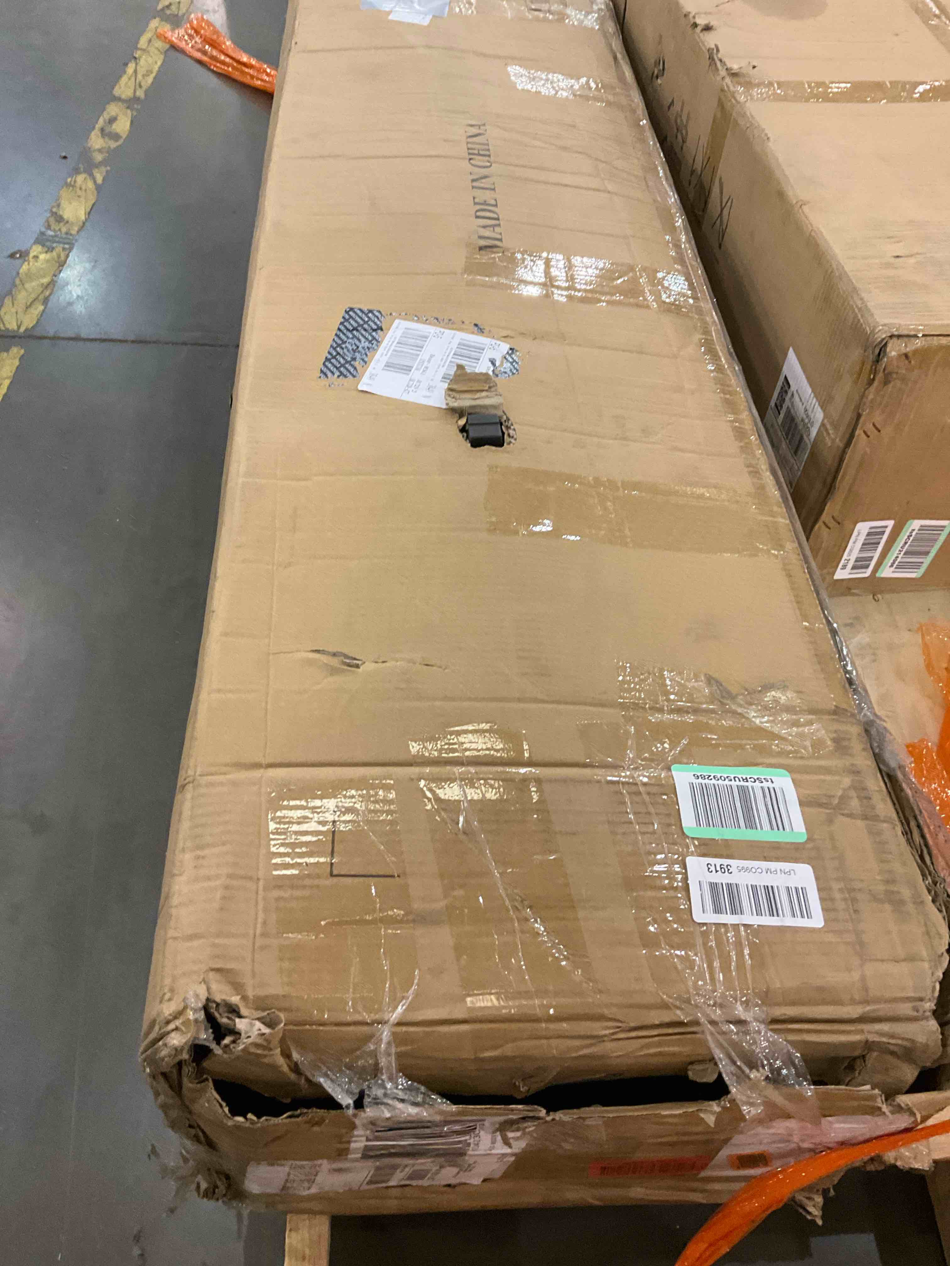https://s3.amazonaws.com/lotting-images-prod/bidfta/GRA0268722_1729603527586.jpeg
