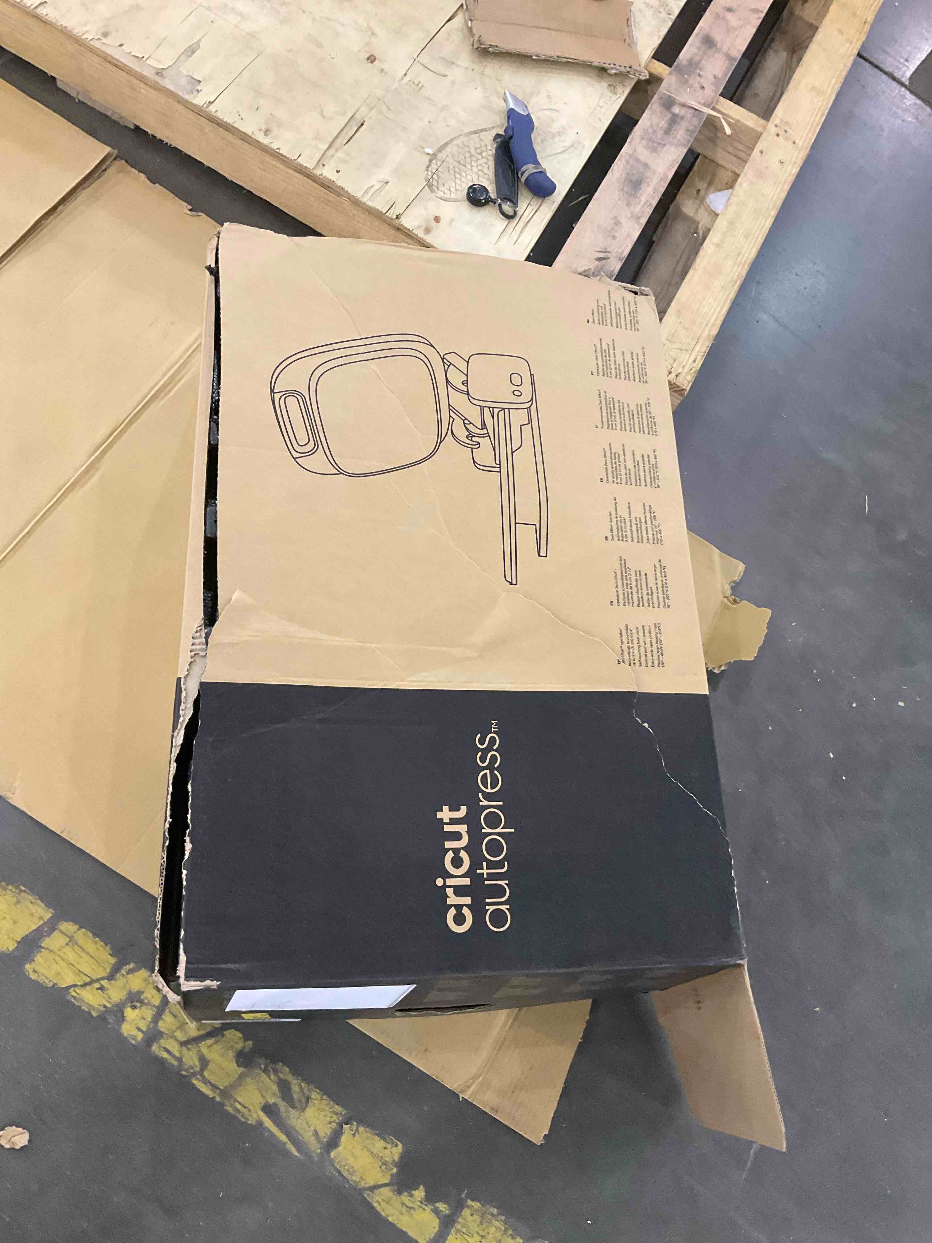 https://s3.amazonaws.com/lotting-images-prod/bidfta/GRA0268738_1729599859000.jpeg