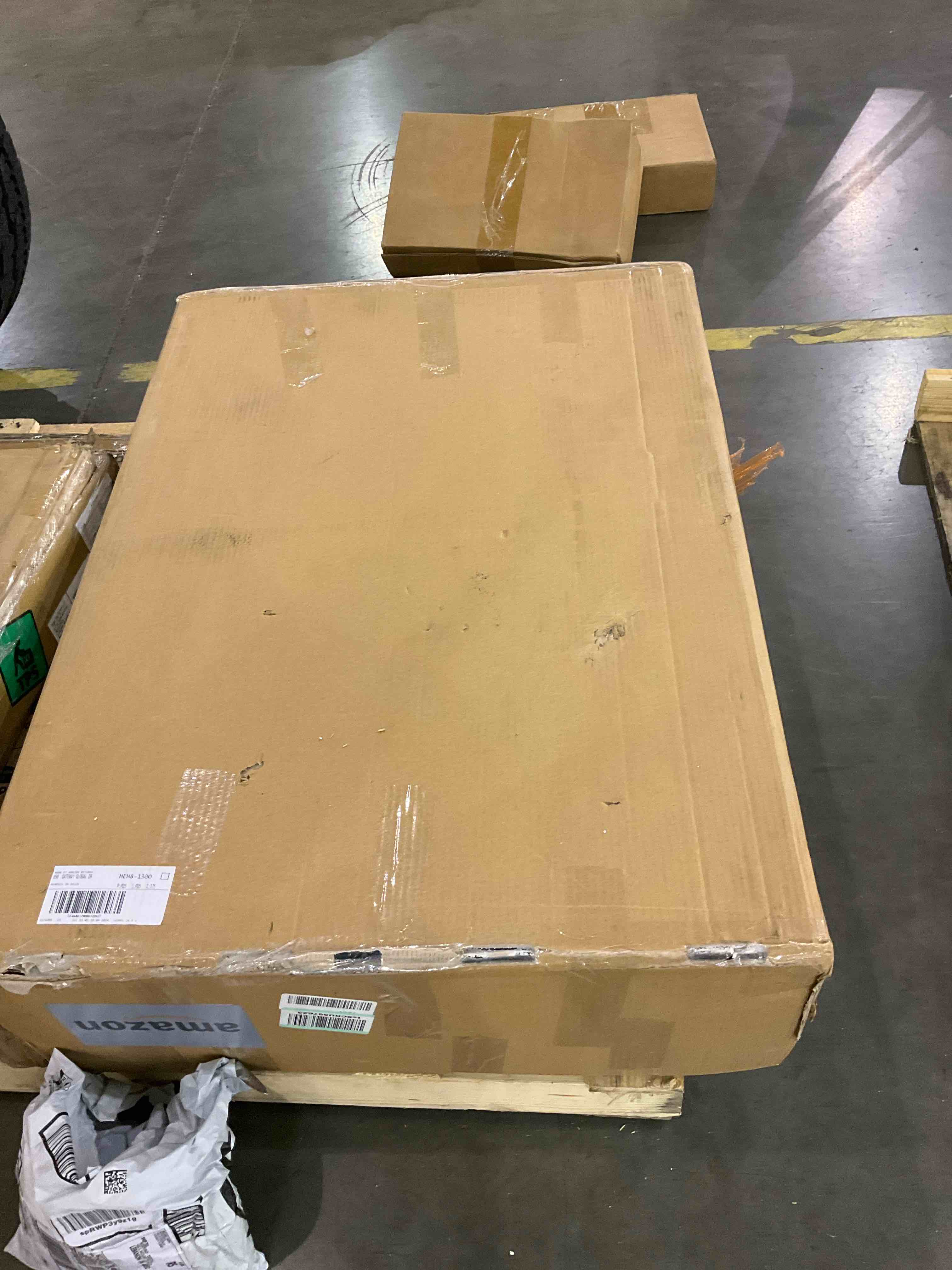 https://s3.amazonaws.com/lotting-images-prod/bidfta/GRA0269002_1729512900627.jpeg