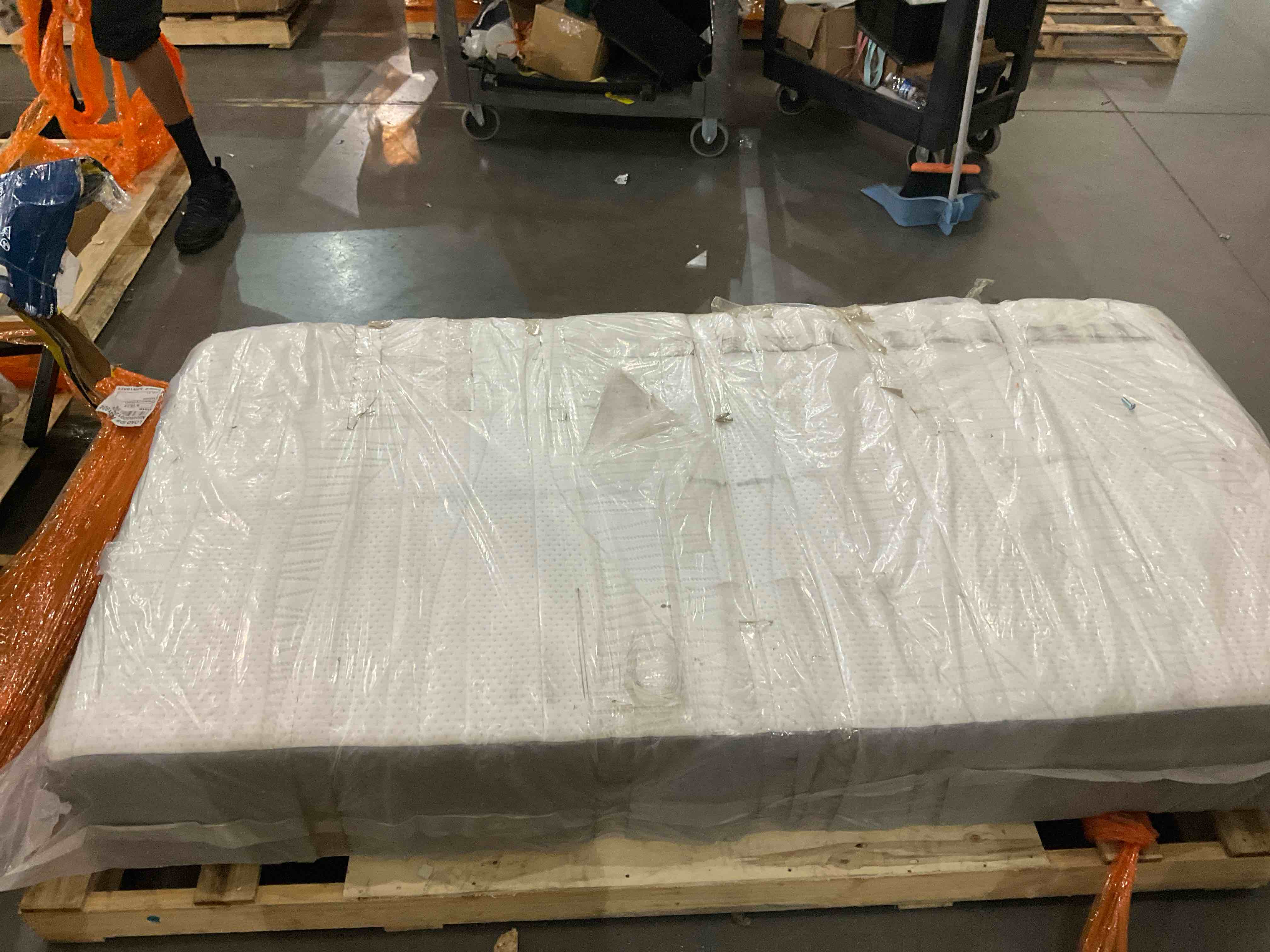 Novilla Mattress Twin, 8Inch Gel Memory Foam Mattress for Pressure