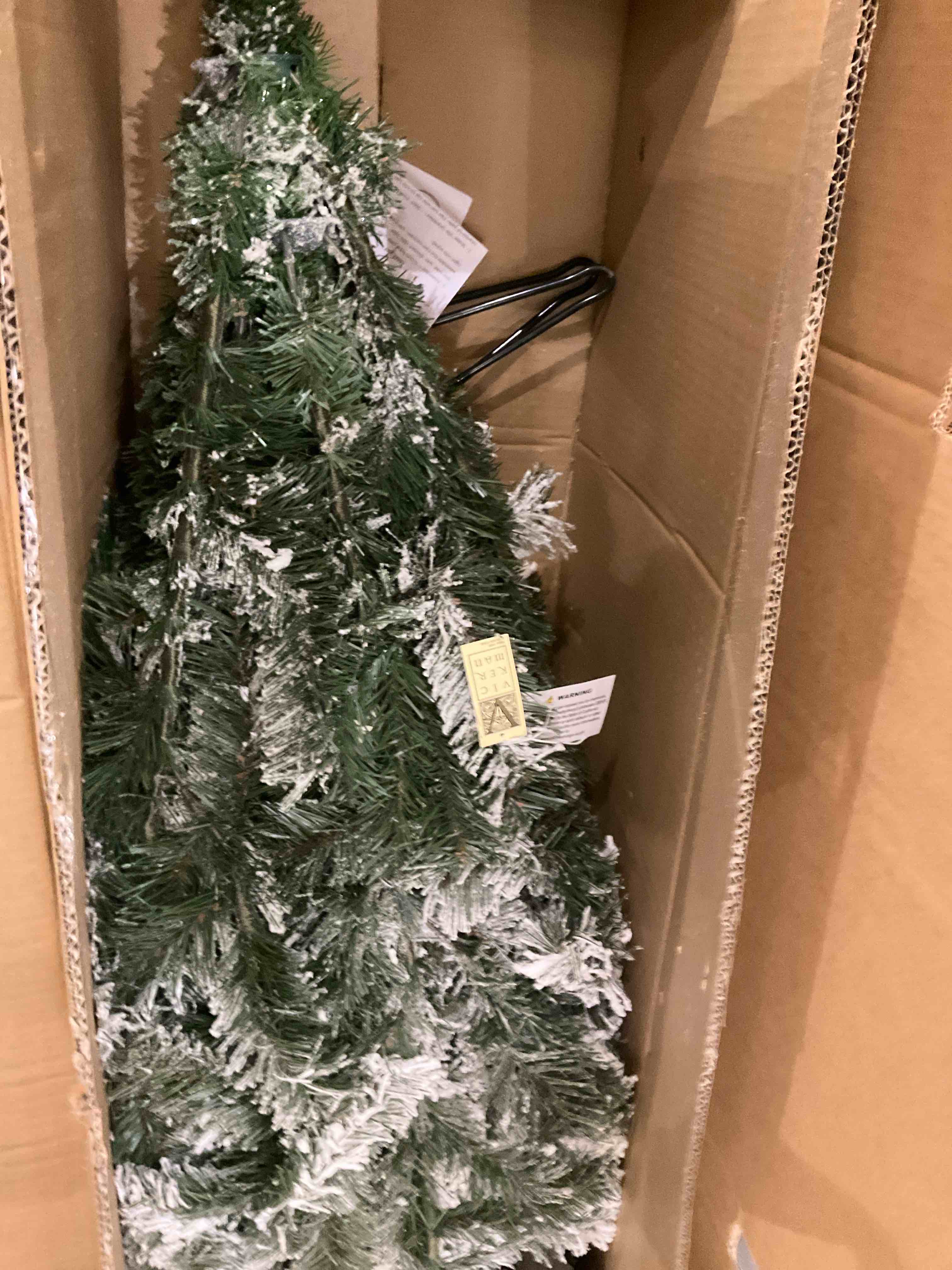 https://s3.amazonaws.com/lotting-images-prod/bidfta/GRA0270480_1736871022182.jpeg