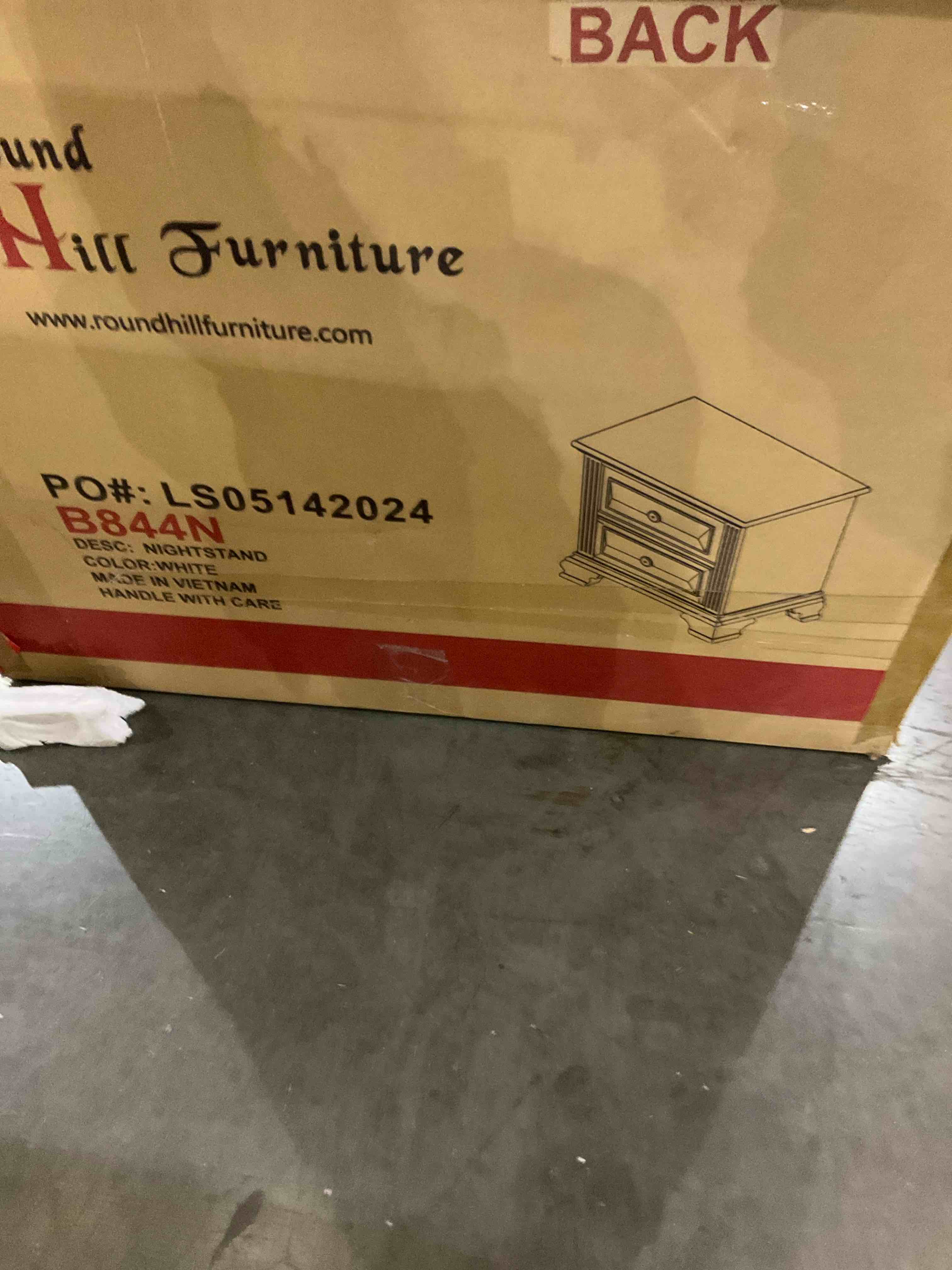 https://s3.amazonaws.com/lotting-images-prod/bidfta/GRA0271626_1731003462914.jpeg