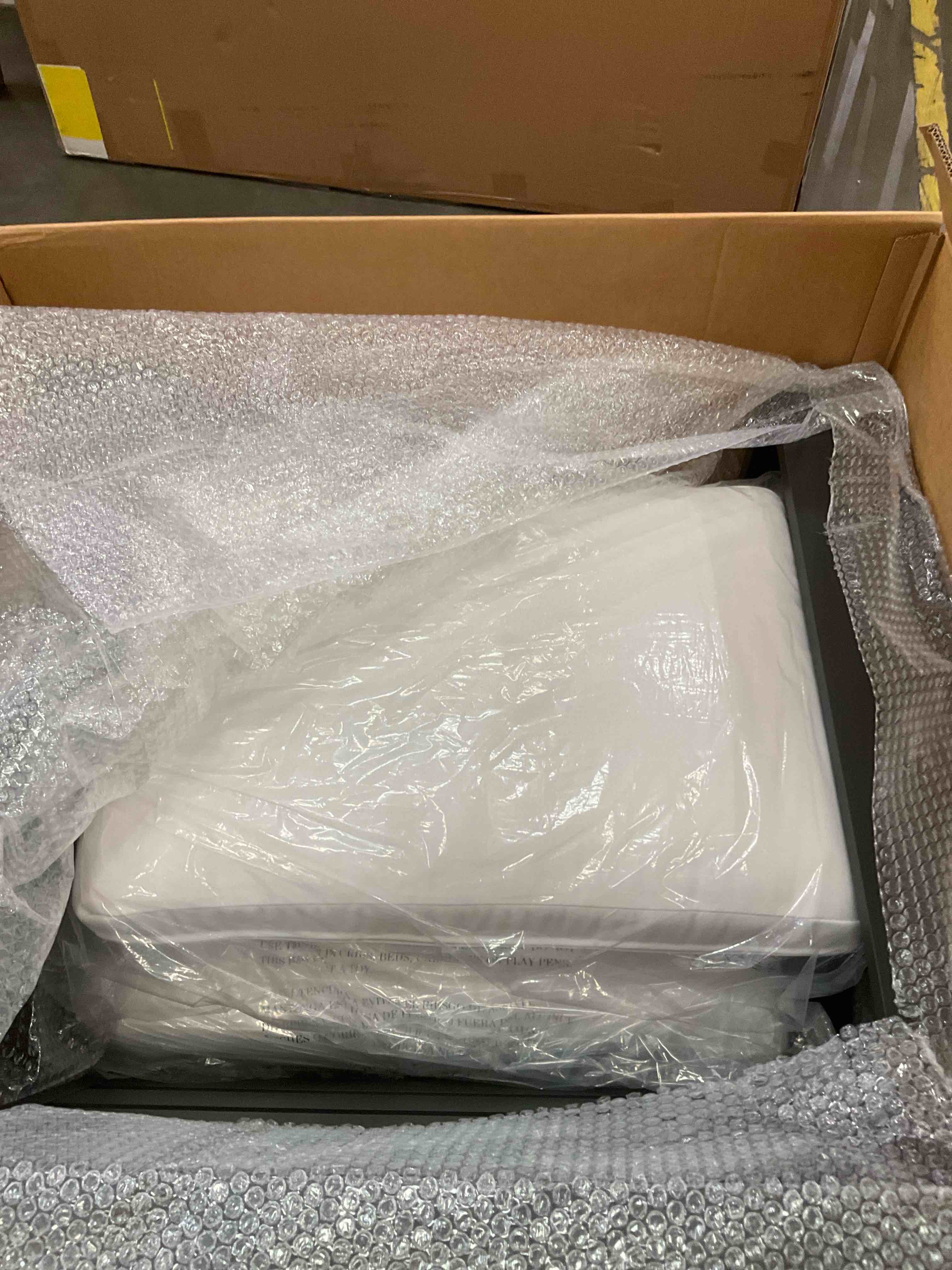 https://s3.amazonaws.com/lotting-images-prod/bidfta/GRA0272052_1730136271870.jpeg