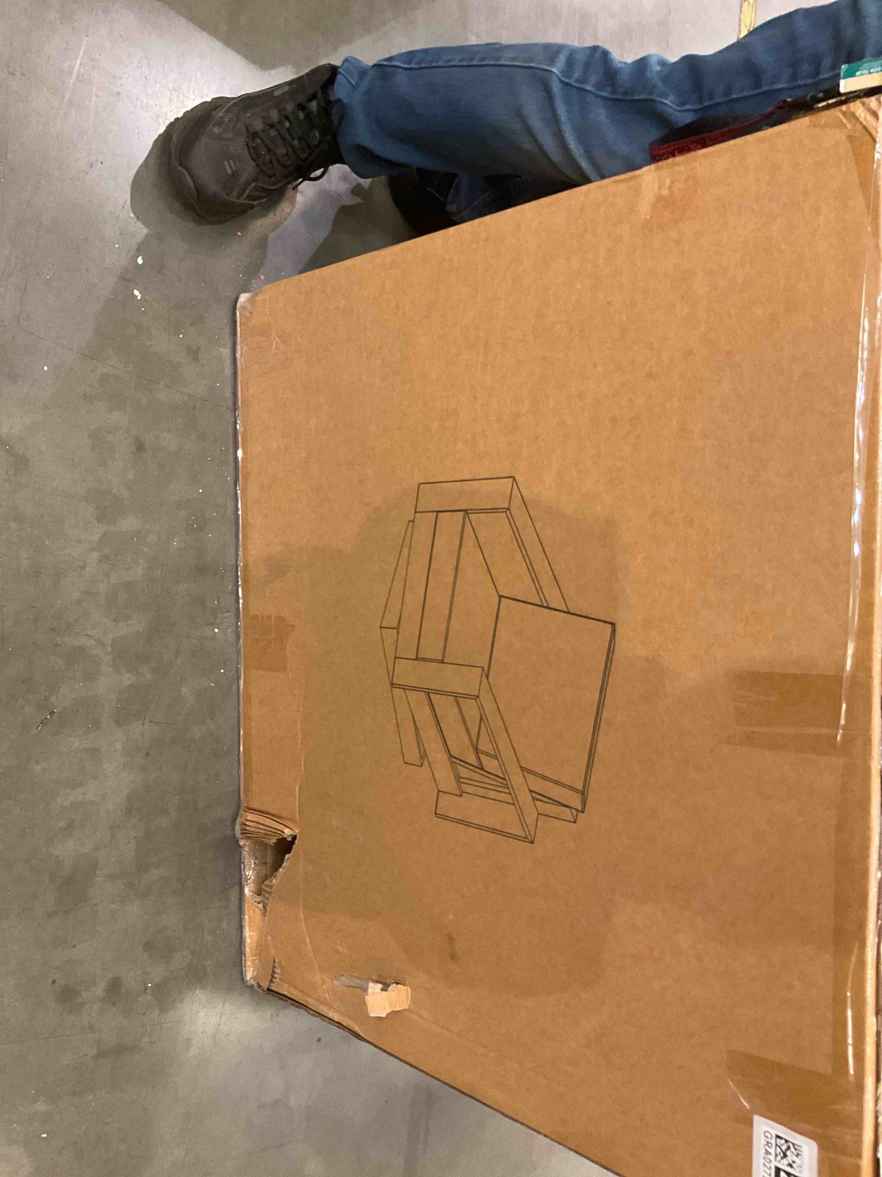 https://s3.amazonaws.com/lotting-images-prod/bidfta/GRA0272052_1730136301809.jpeg