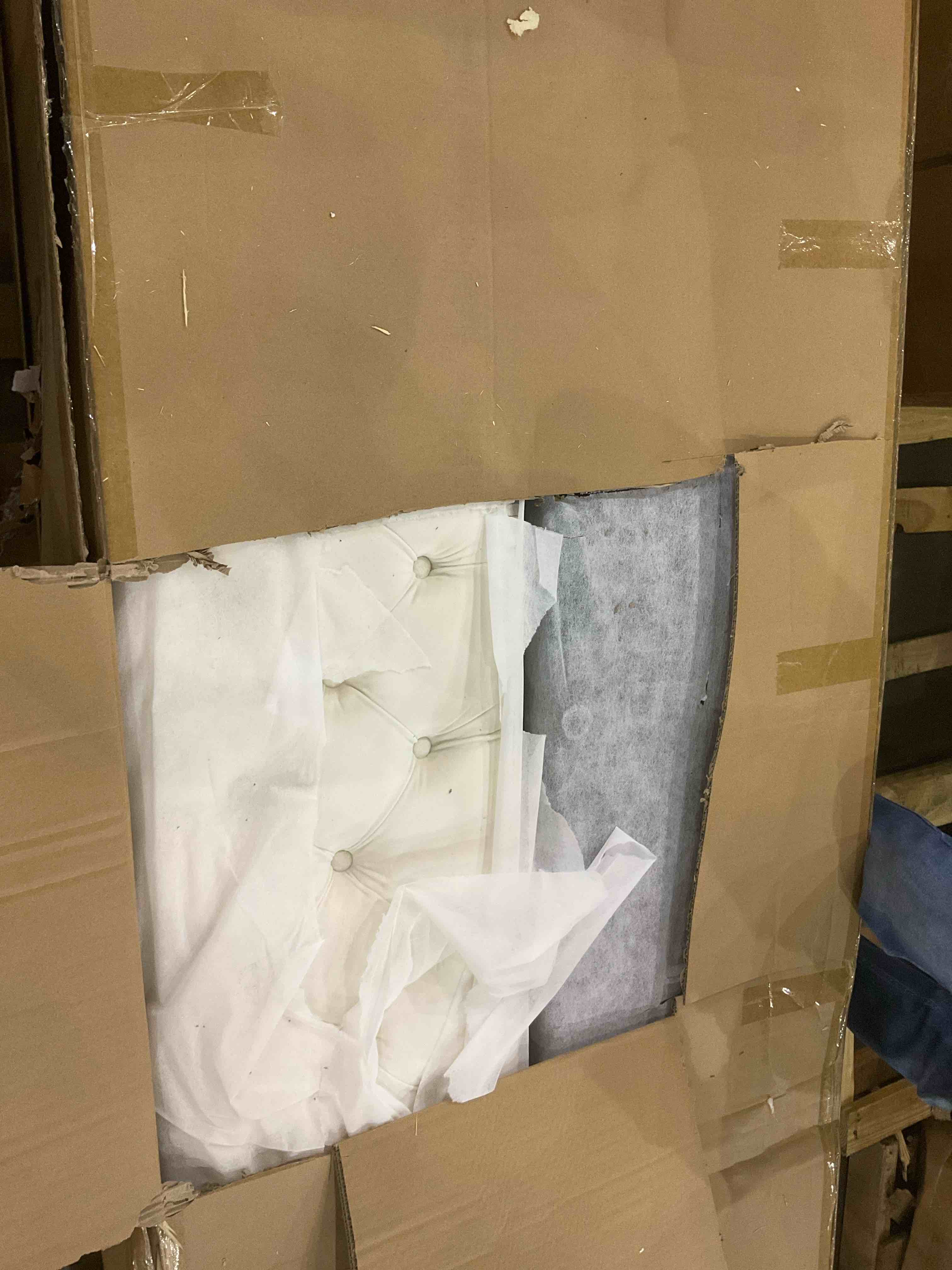 house of hampton elizabeth upholts