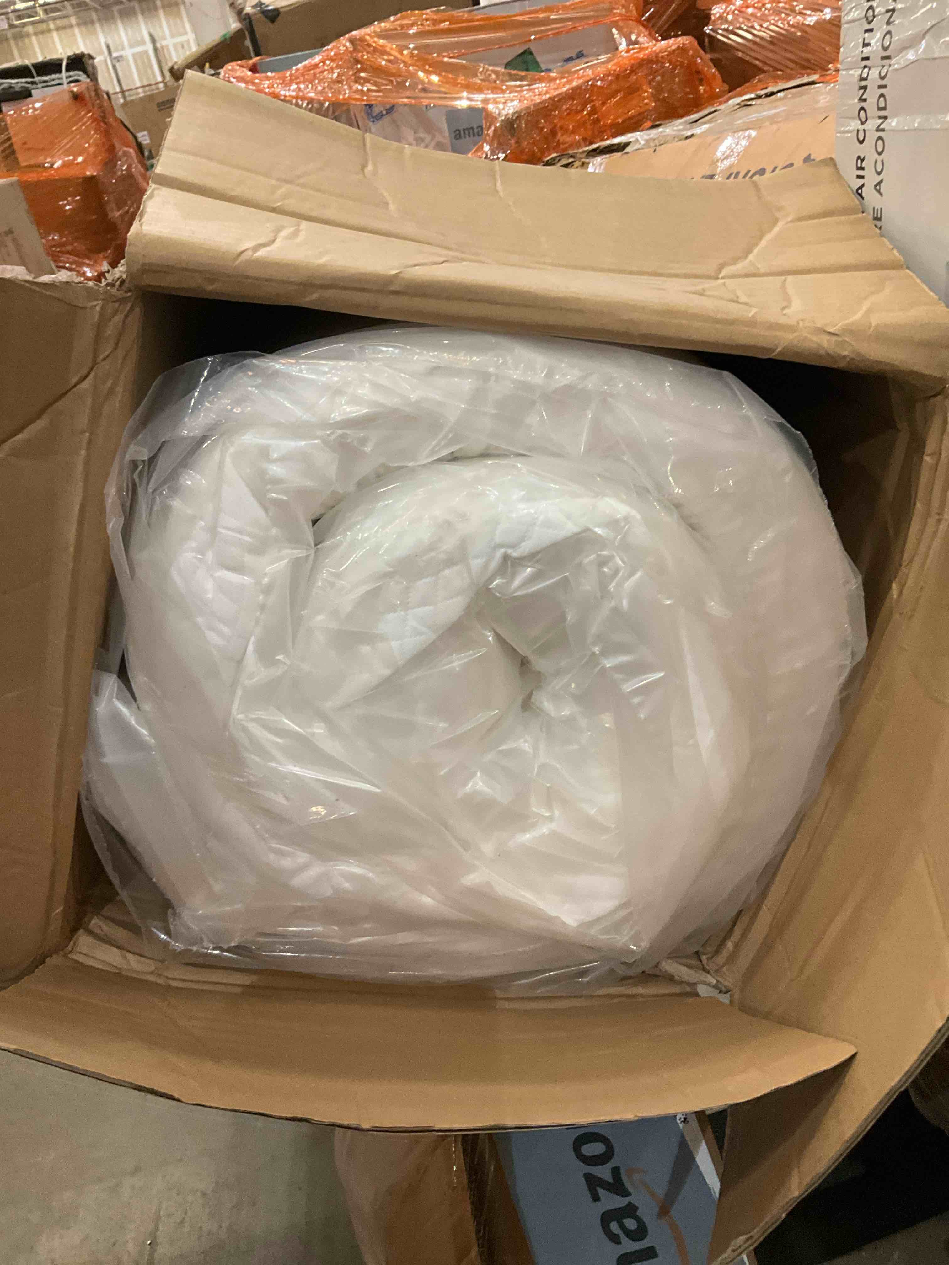 https://s3.amazonaws.com/lotting-images-prod/bidfta/GRA0272095_1729883225223.jpeg