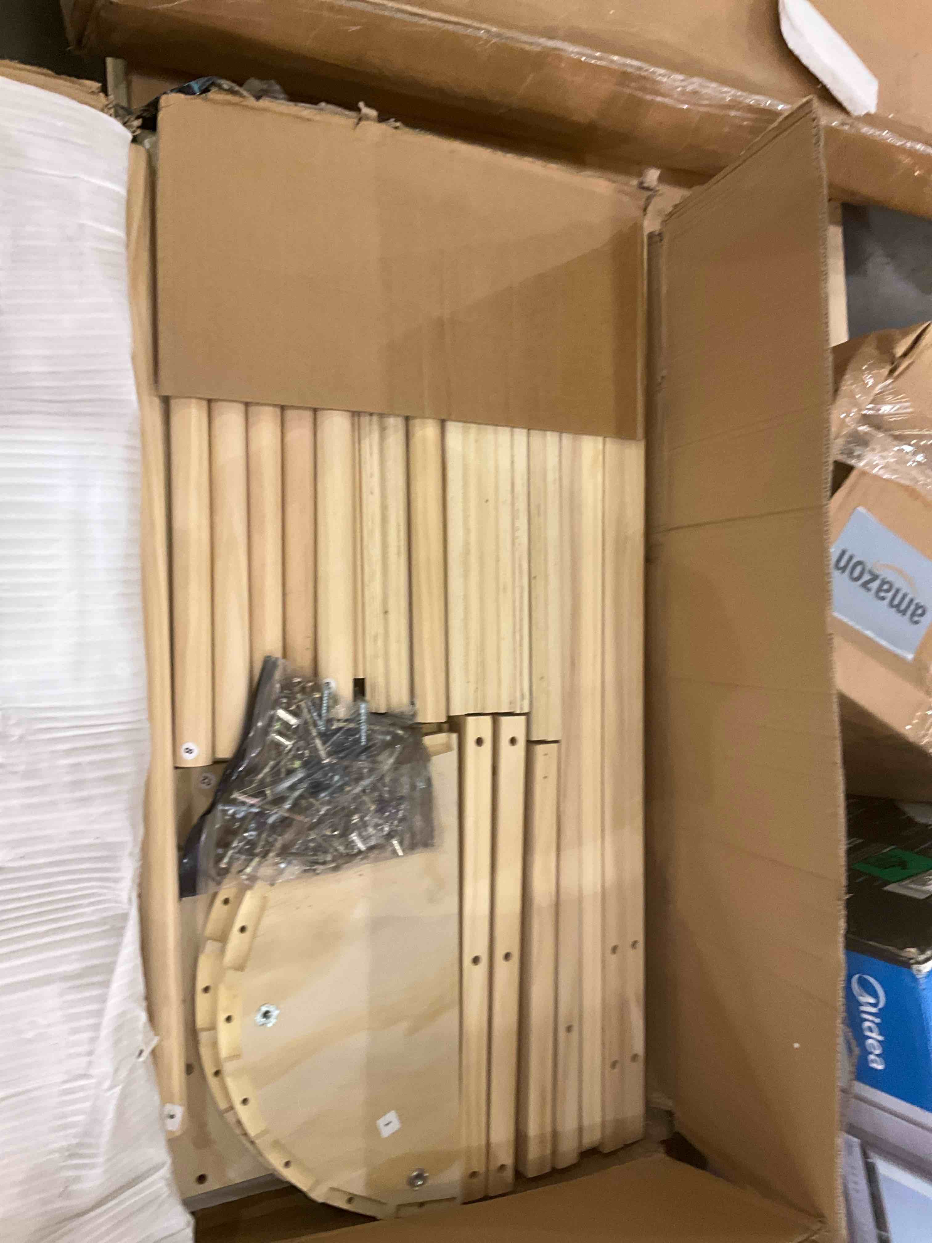 https://s3.amazonaws.com/lotting-images-prod/bidfta/GRA0272117_1729864685627.jpeg