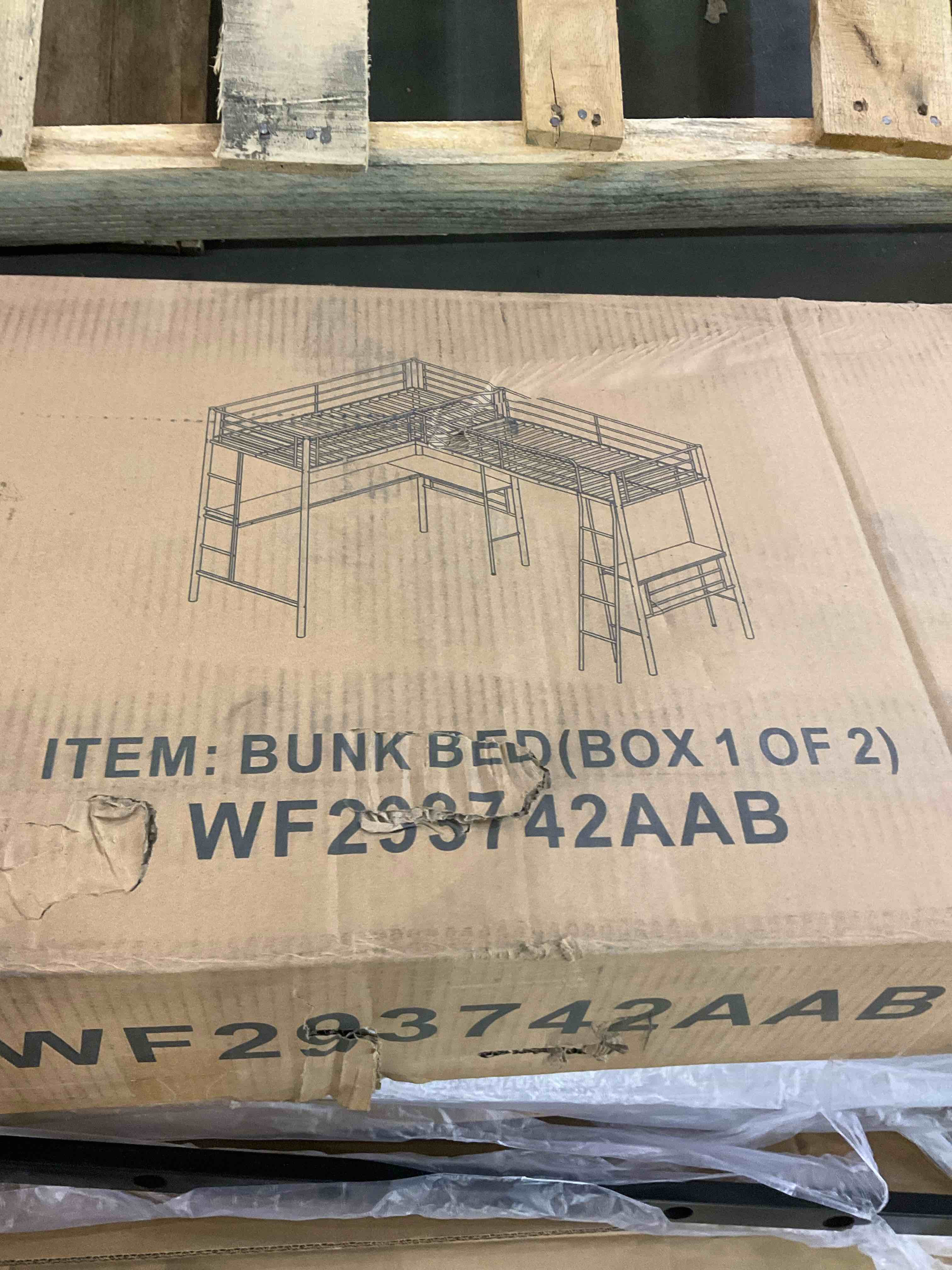 black bunk bed box 1/2