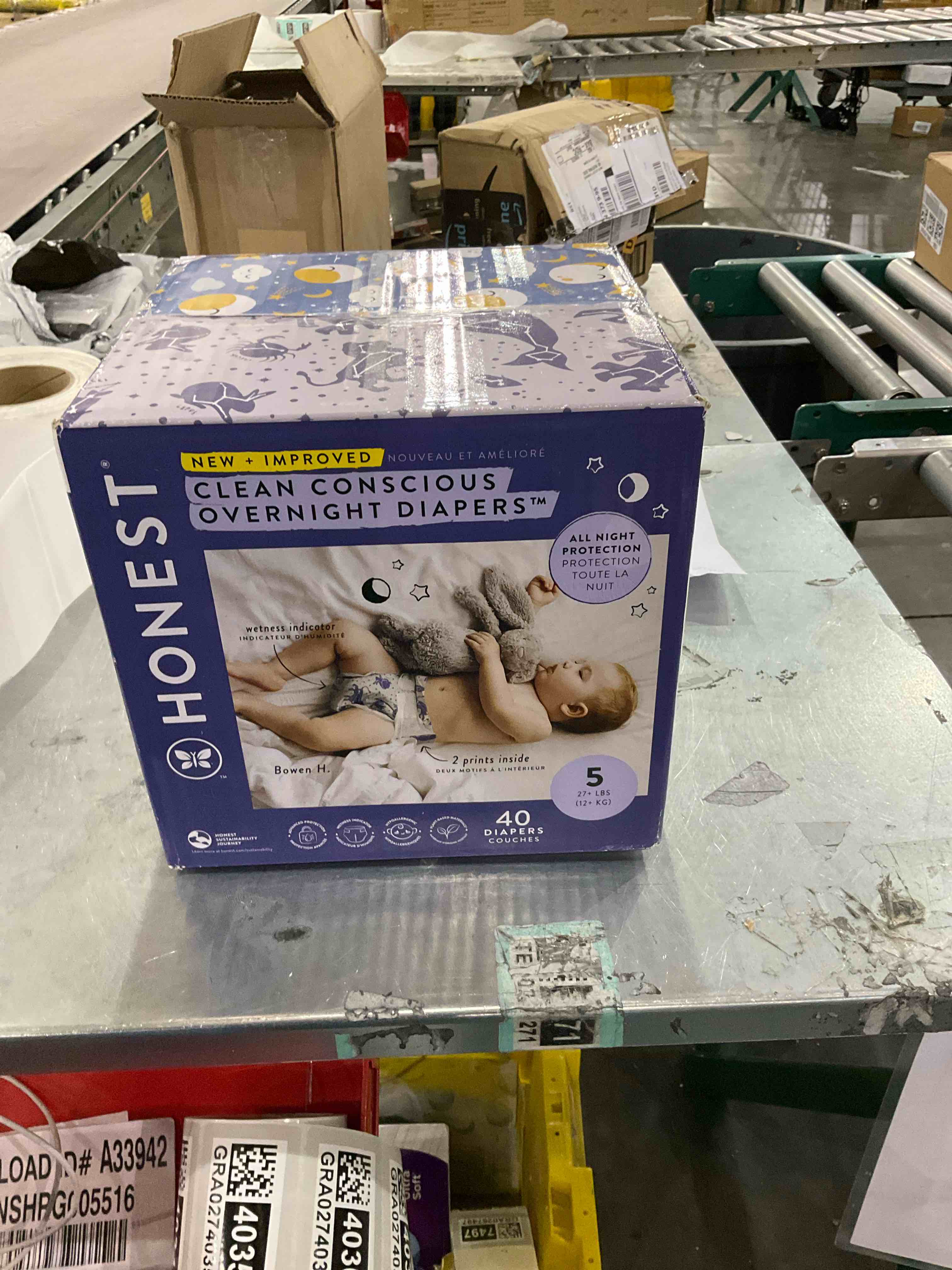 The Honest Company Clean Conscious Overnight Diapers | Plant-Based, Sustainable | Cozy Cloud + Star Signs | Club Box, Size 5 (27+ lbs), 40 Count