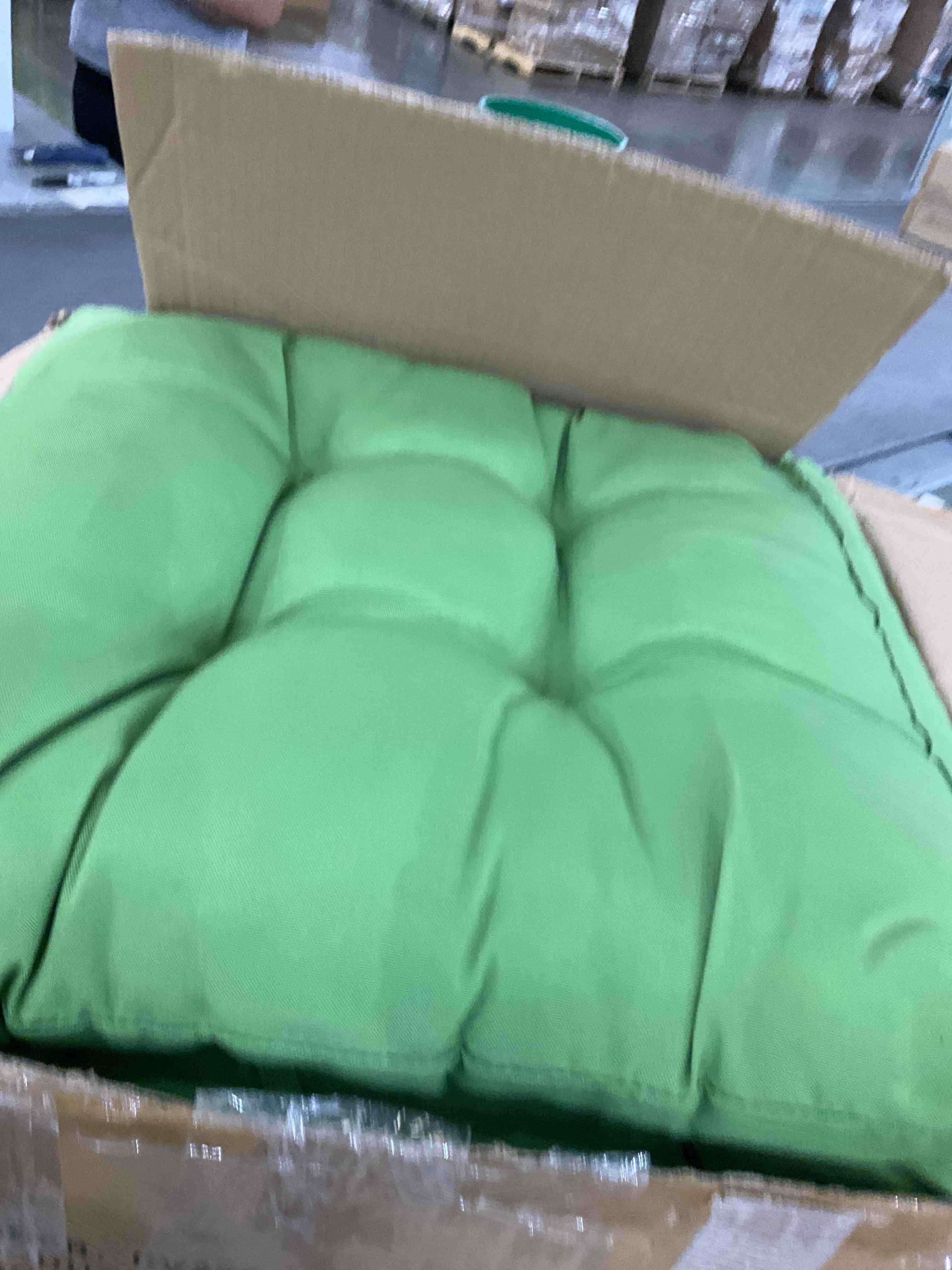 https://s3.amazonaws.com/lotting-images-prod/bidfta/GRA0275232_1727716507857.jpeg