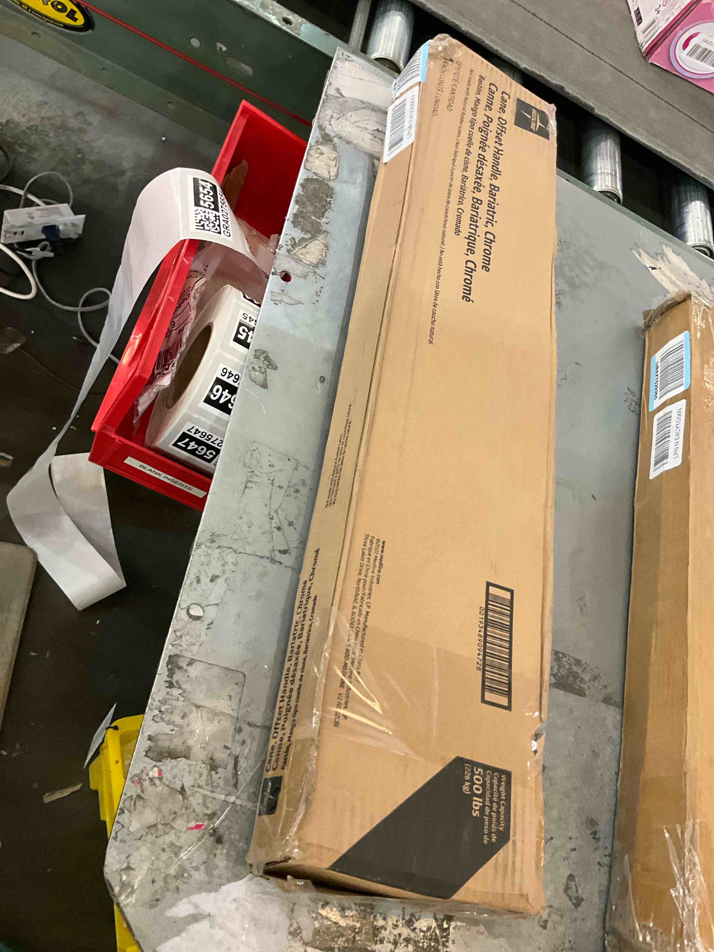 https://s3.amazonaws.com/lotting-images-prod/bidfta/GRA0275654_1727368539292.jpeg