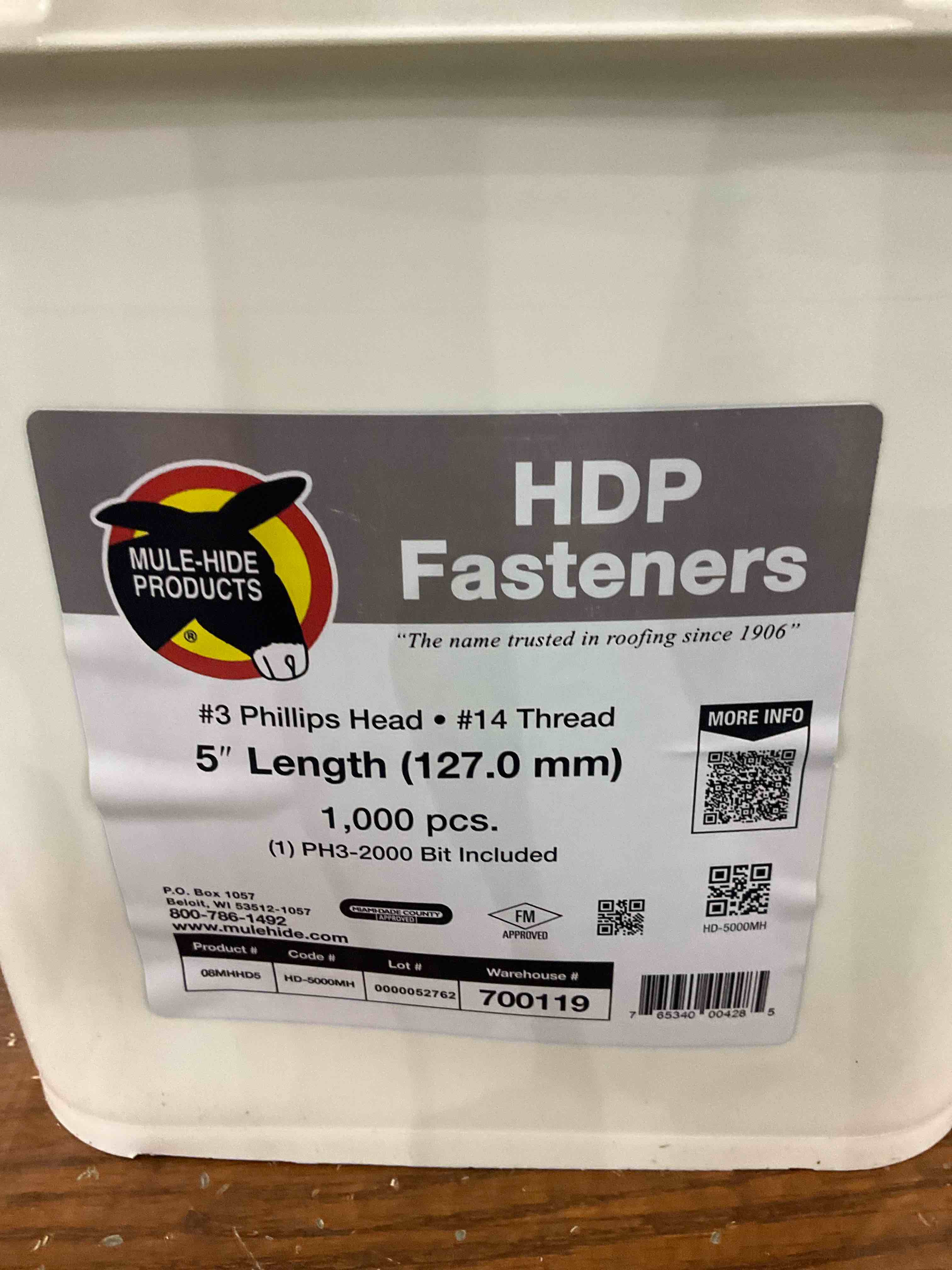 HDP Fasteners  "The name trusted in roofing since 1906"  #3 Phillips Head #14 Thread  MORE INFO  5" Length (127.0 mm)  1,000 pcs.  (1) PH3-2000 Bit Included