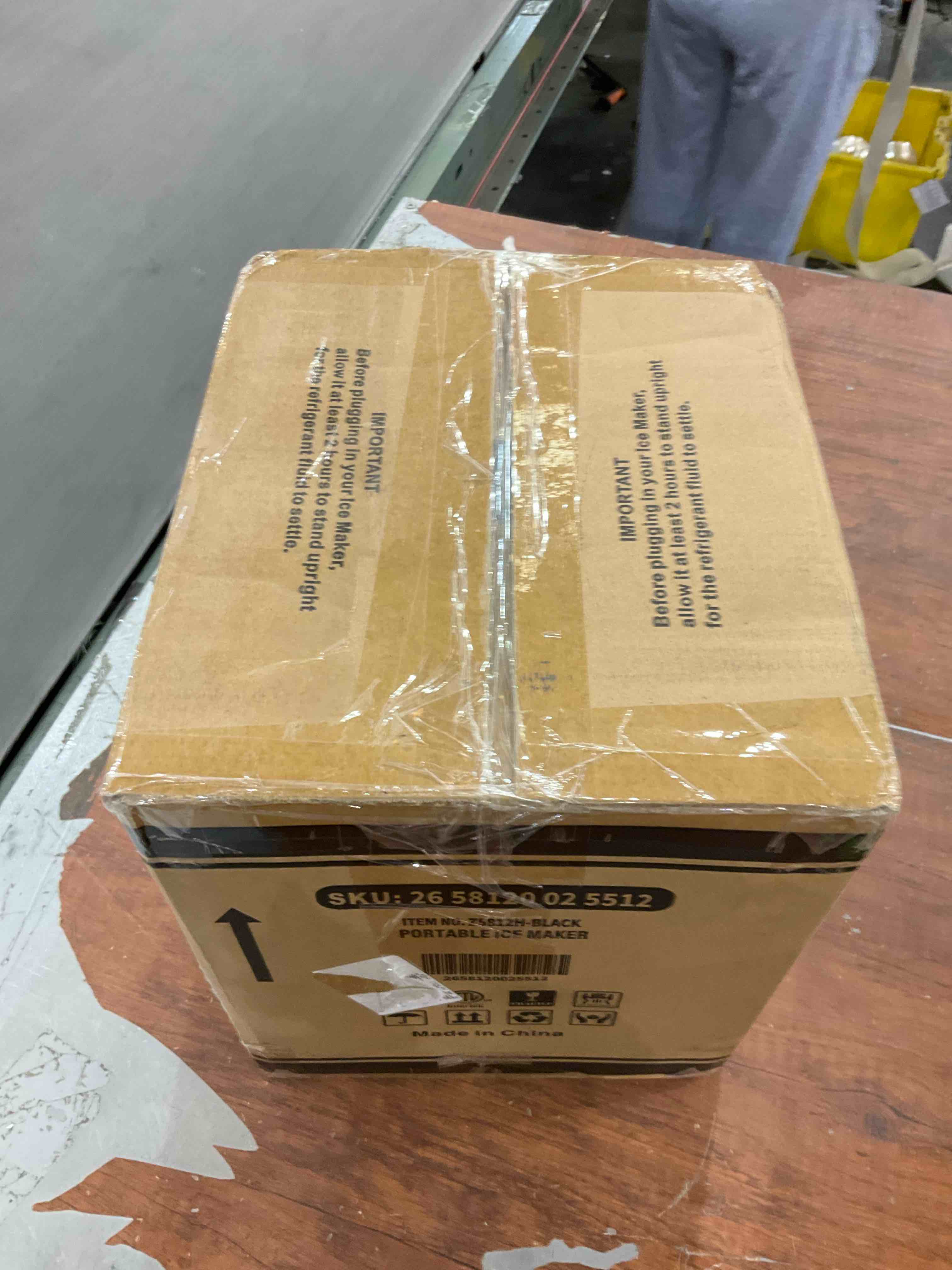 Ice Maker Countertop, Efficient Easy Carry Ice Machine, SelfCleaning