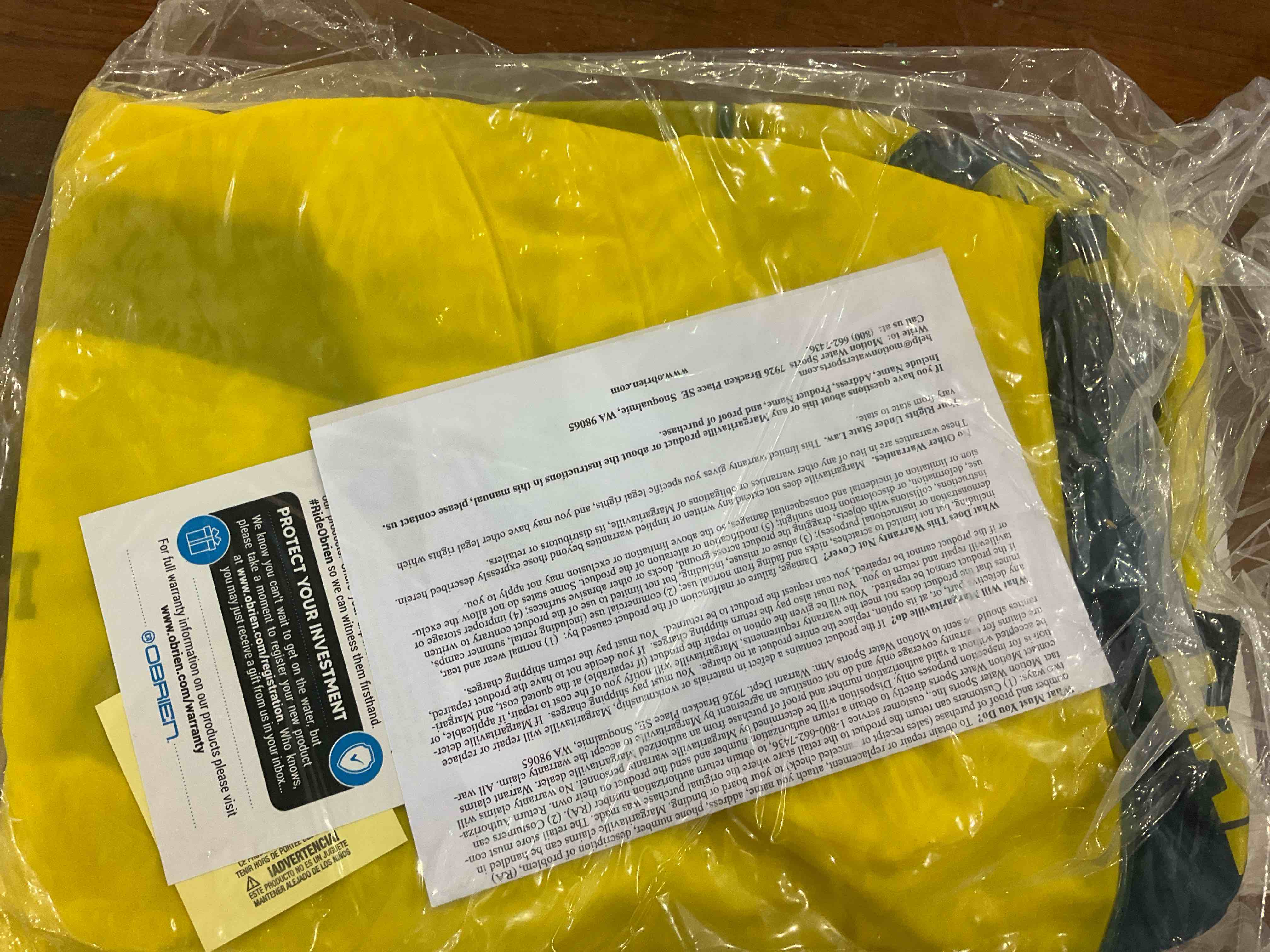 Land Shark Float N Go Island Style Lounger, Yellow, One Size