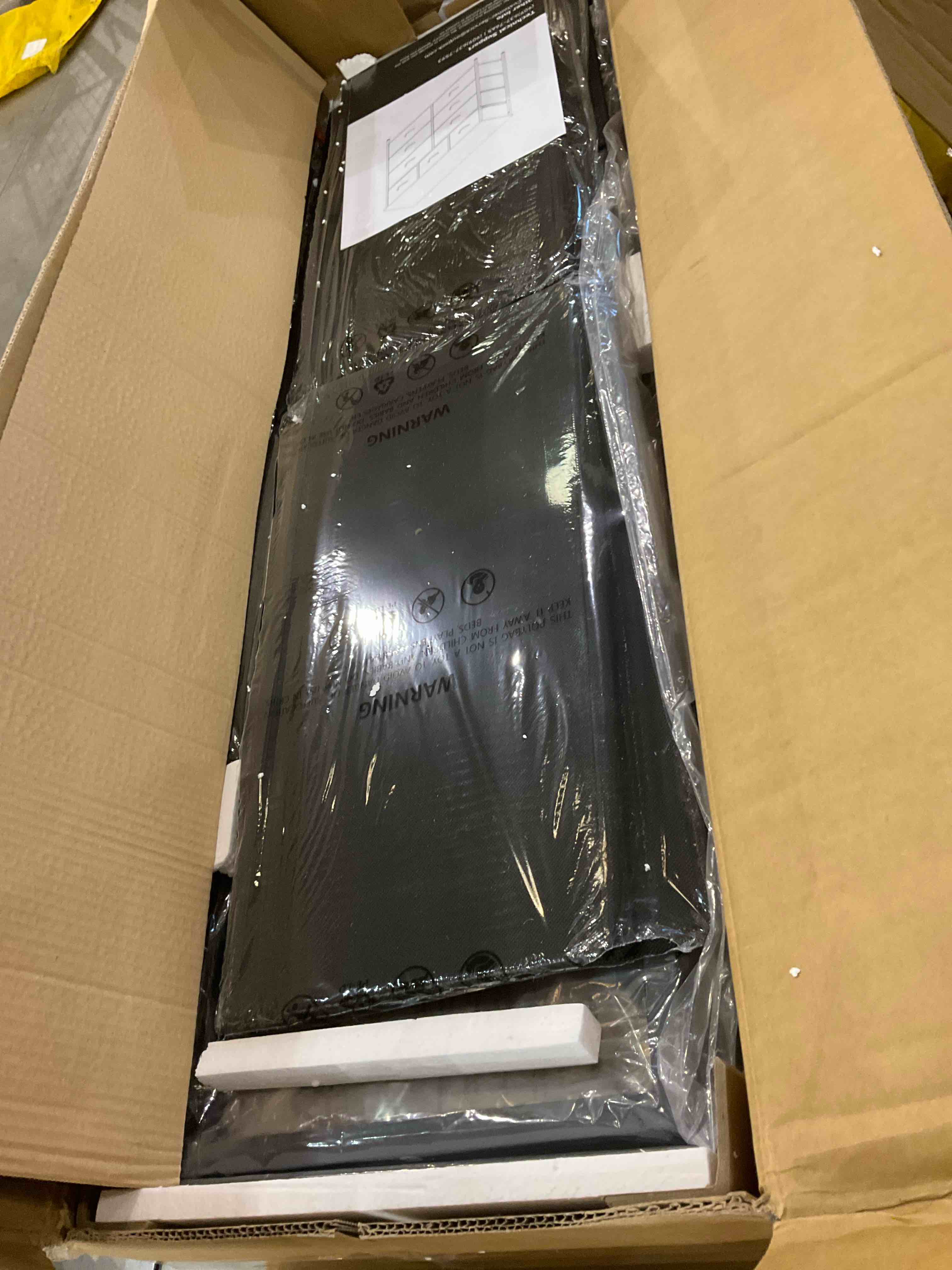 https://s3.amazonaws.com/lotting-images-prod/bidfta/GRA0280011_1729518590883.jpeg