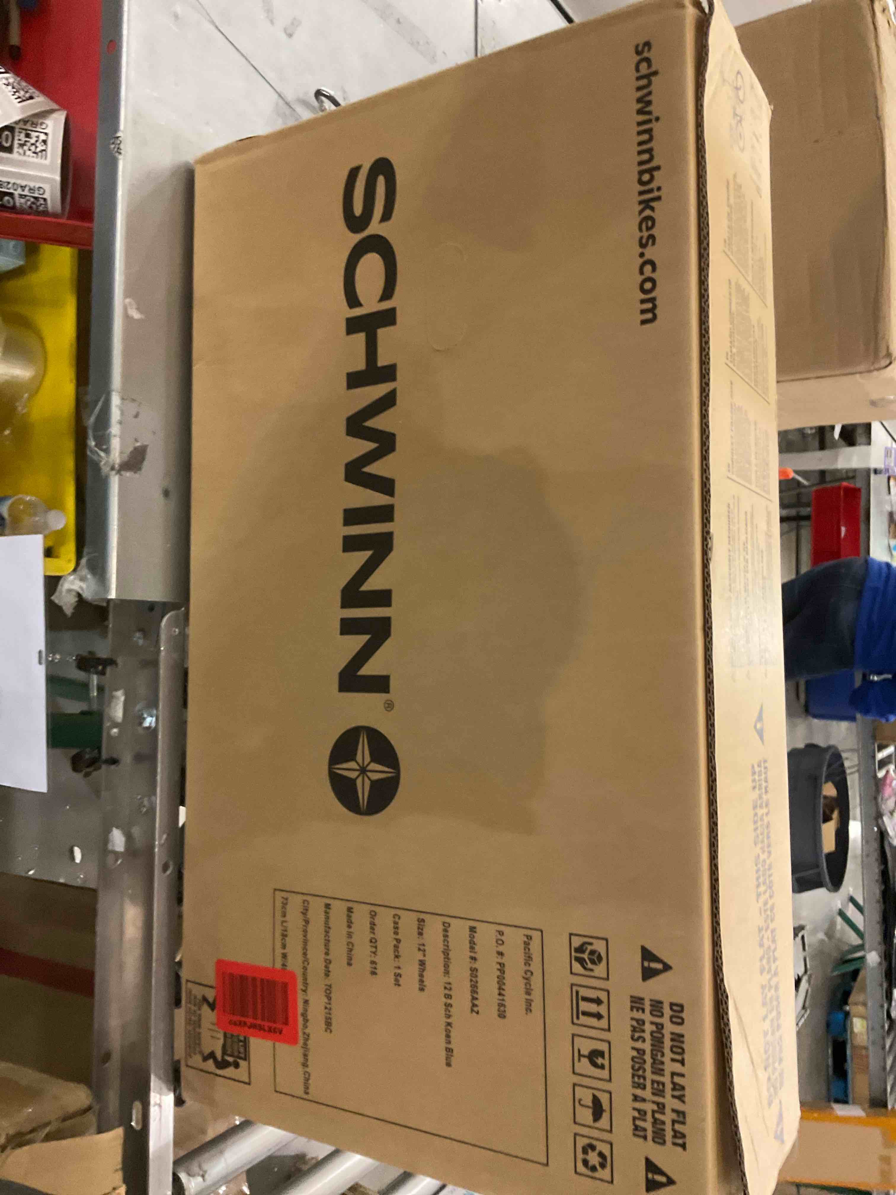 https://s3.amazonaws.com/lotting-images-prod/bidfta/GRA0280111_1729265738585.jpeg