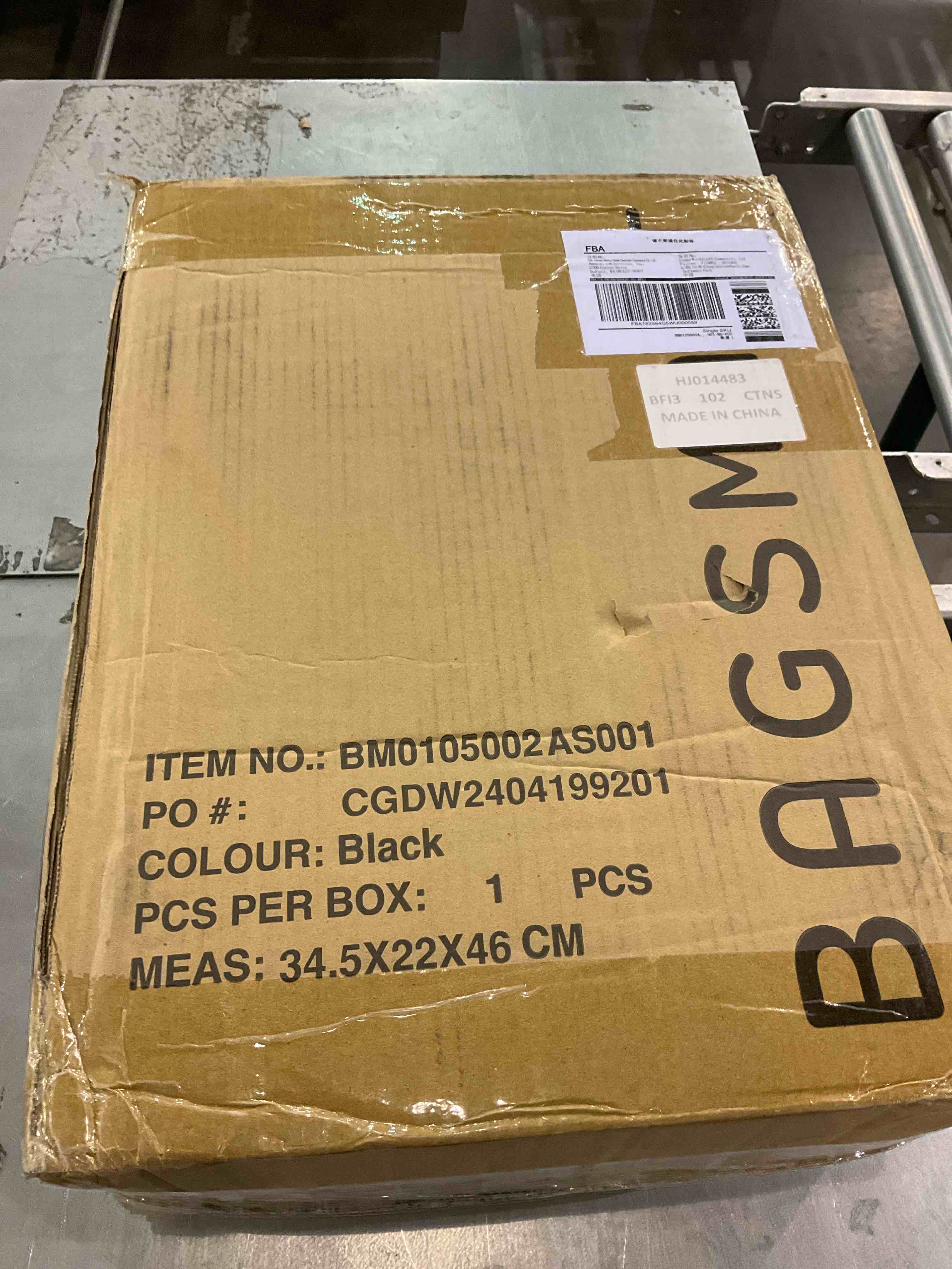 https://s3.amazonaws.com/lotting-images-prod/bidfta/GRA0281403_1727695437099.jpeg