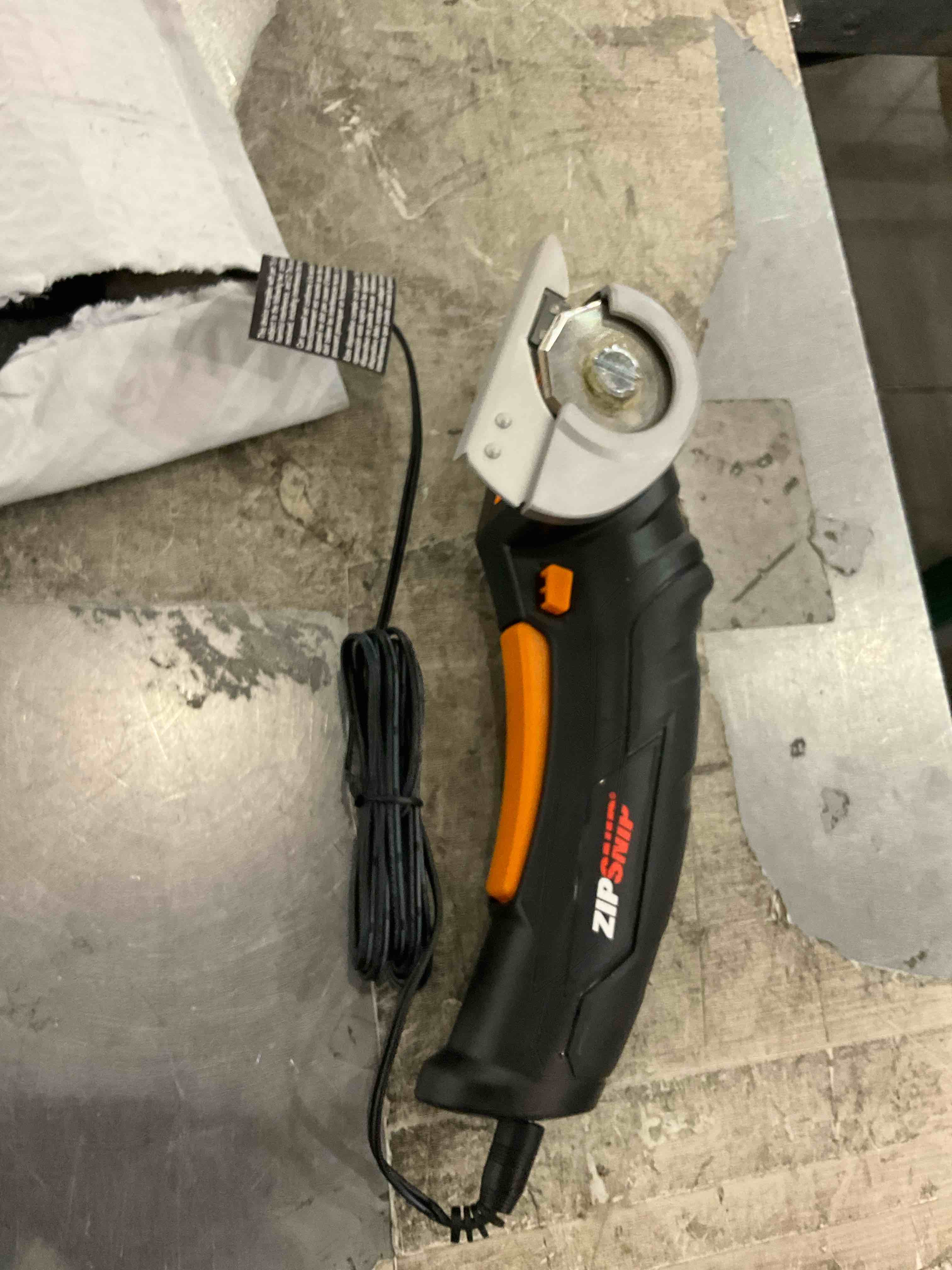 Worx WX082L 4V ZipSnip Cordless Electric Scissors, fabric scissors