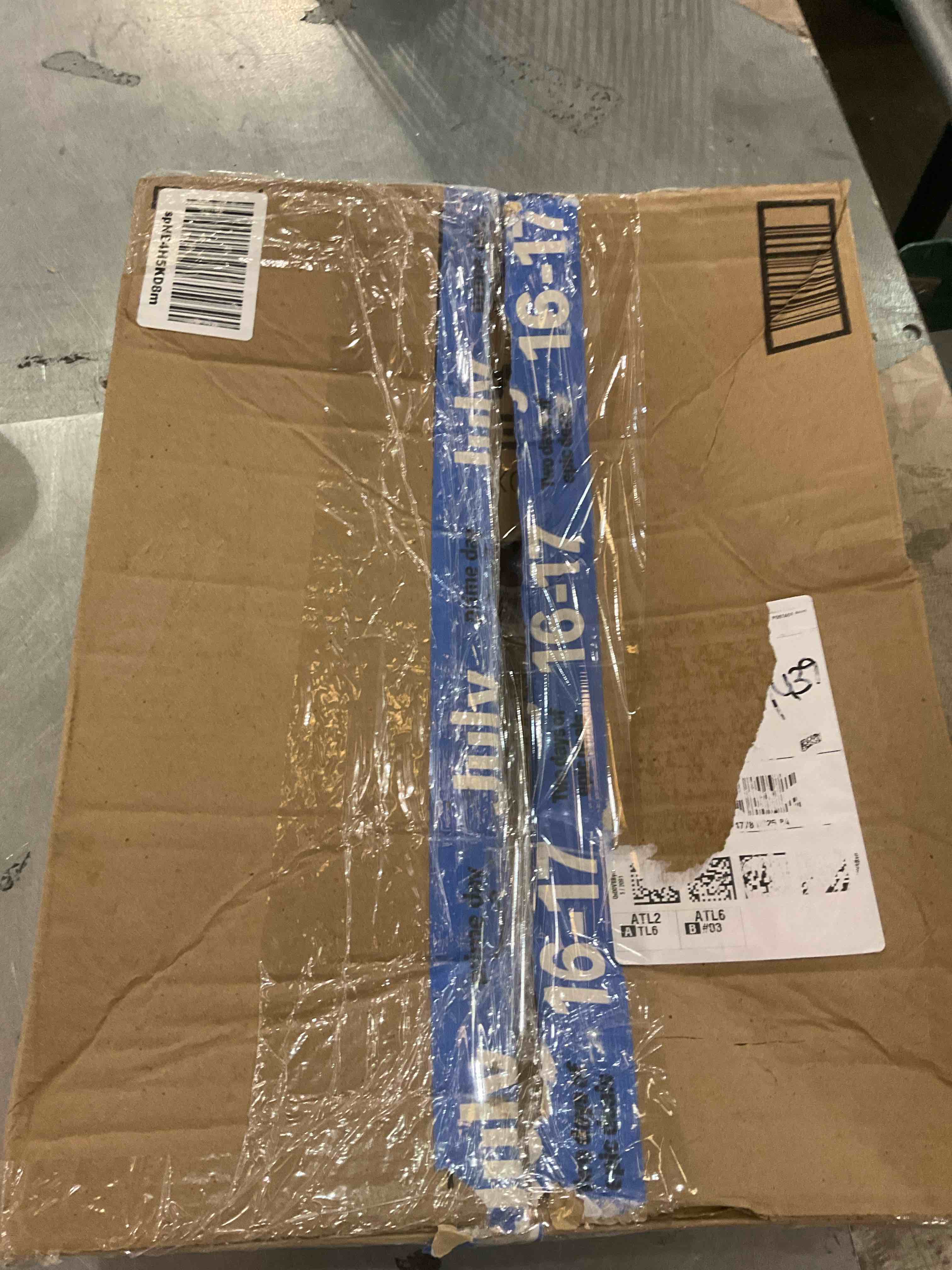 https://s3.amazonaws.com/lotting-images-prod/bidfta/GRA0282439_1728920732731.jpeg