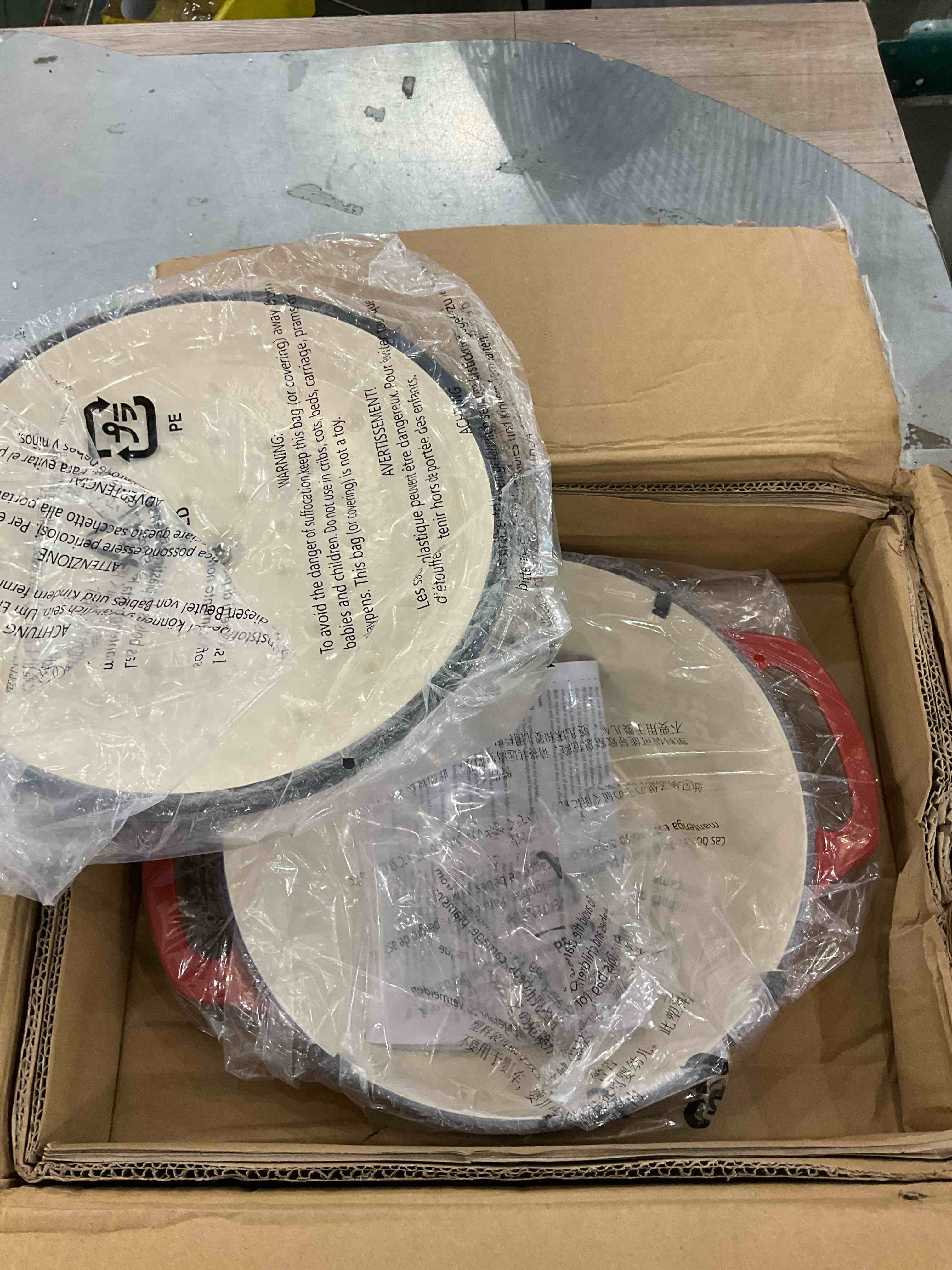 https://s3.amazonaws.com/lotting-images-prod/bidfta/GRA0282454_1728918218043.jpeg