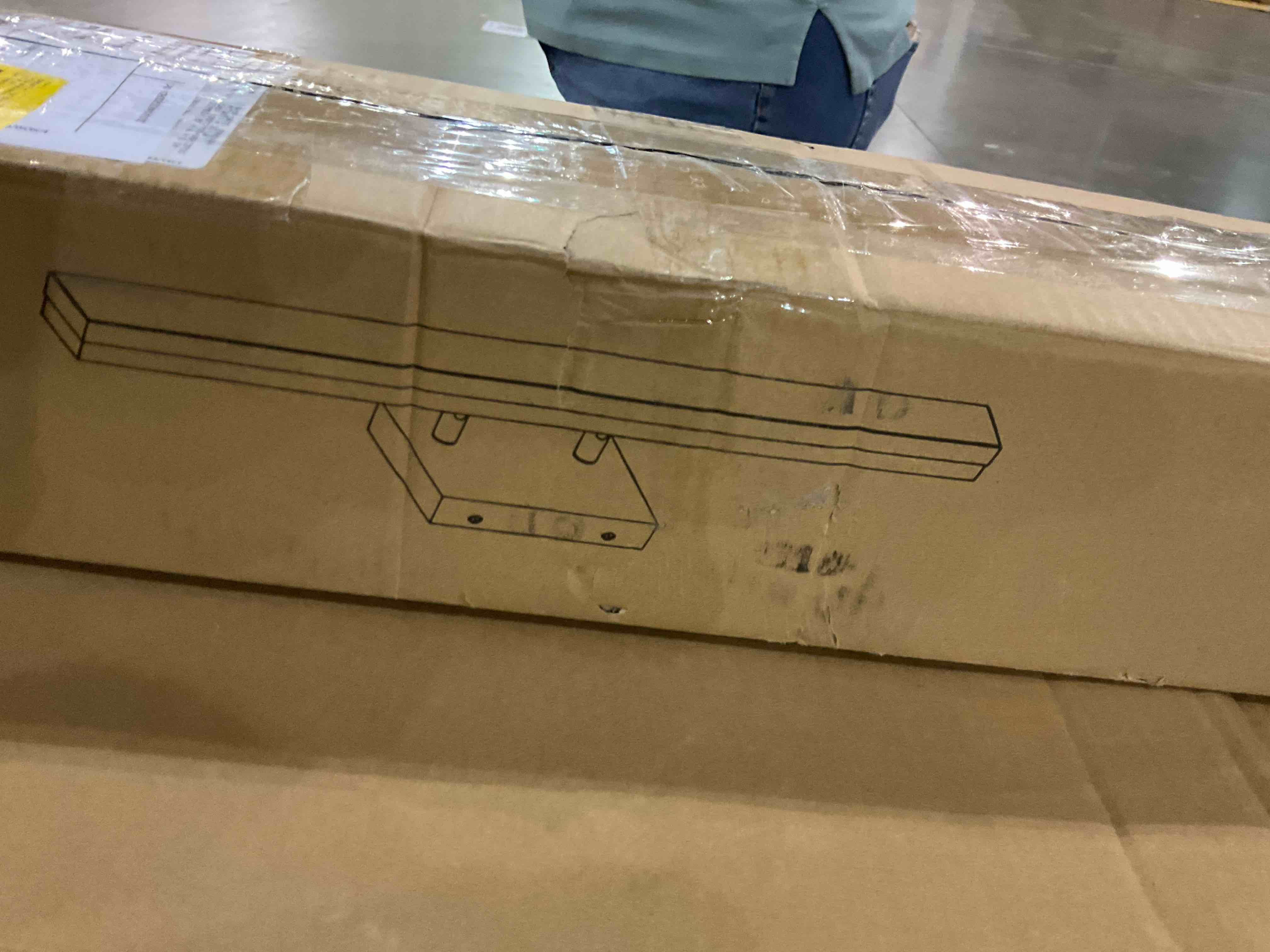 https://s3.amazonaws.com/lotting-images-prod/bidfta/GRA0285196_1735039114670.jpeg