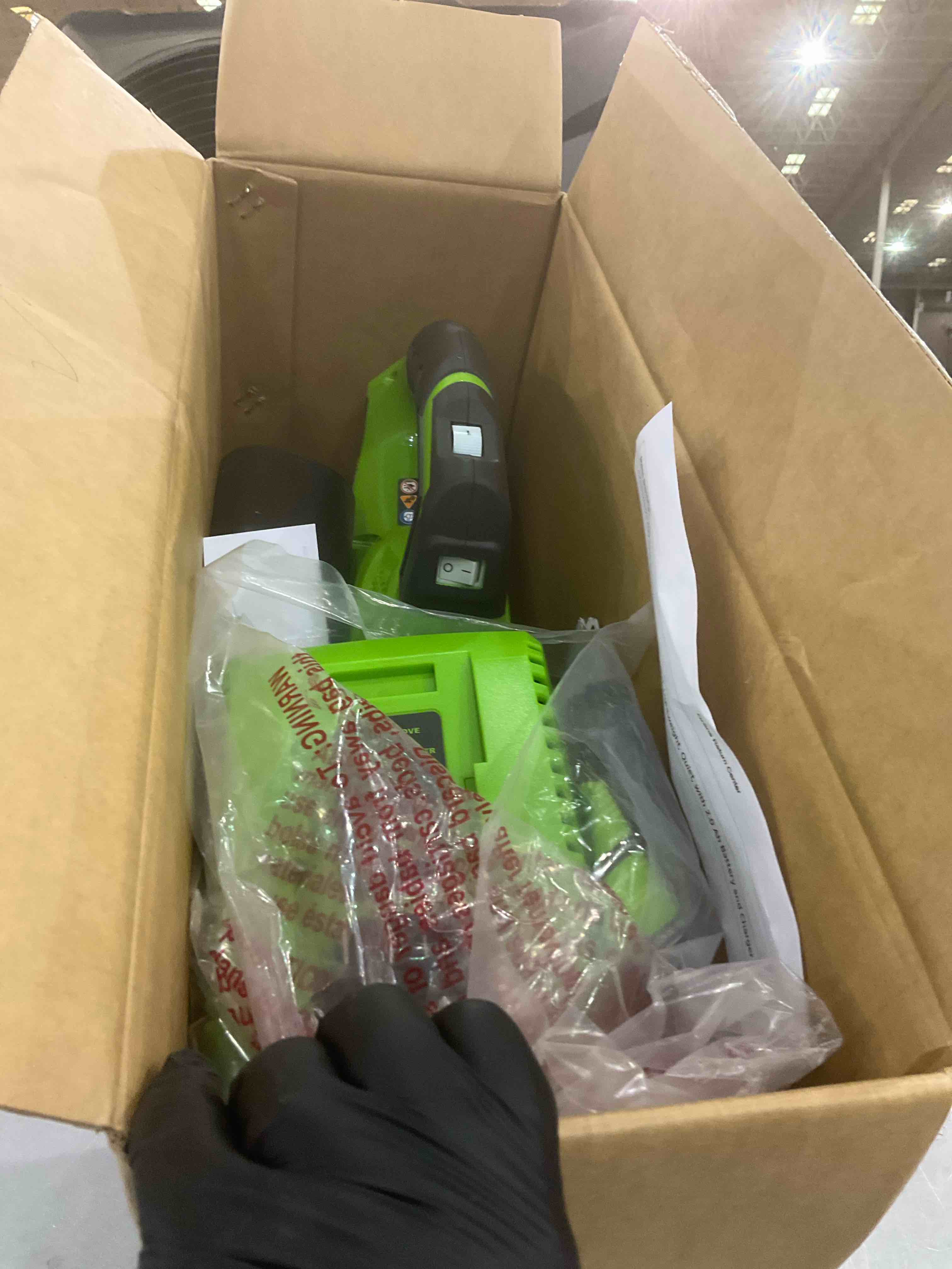 https://s3.amazonaws.com/lotting-images-prod/bidfta/GRA0286035_1729018672307.jpeg