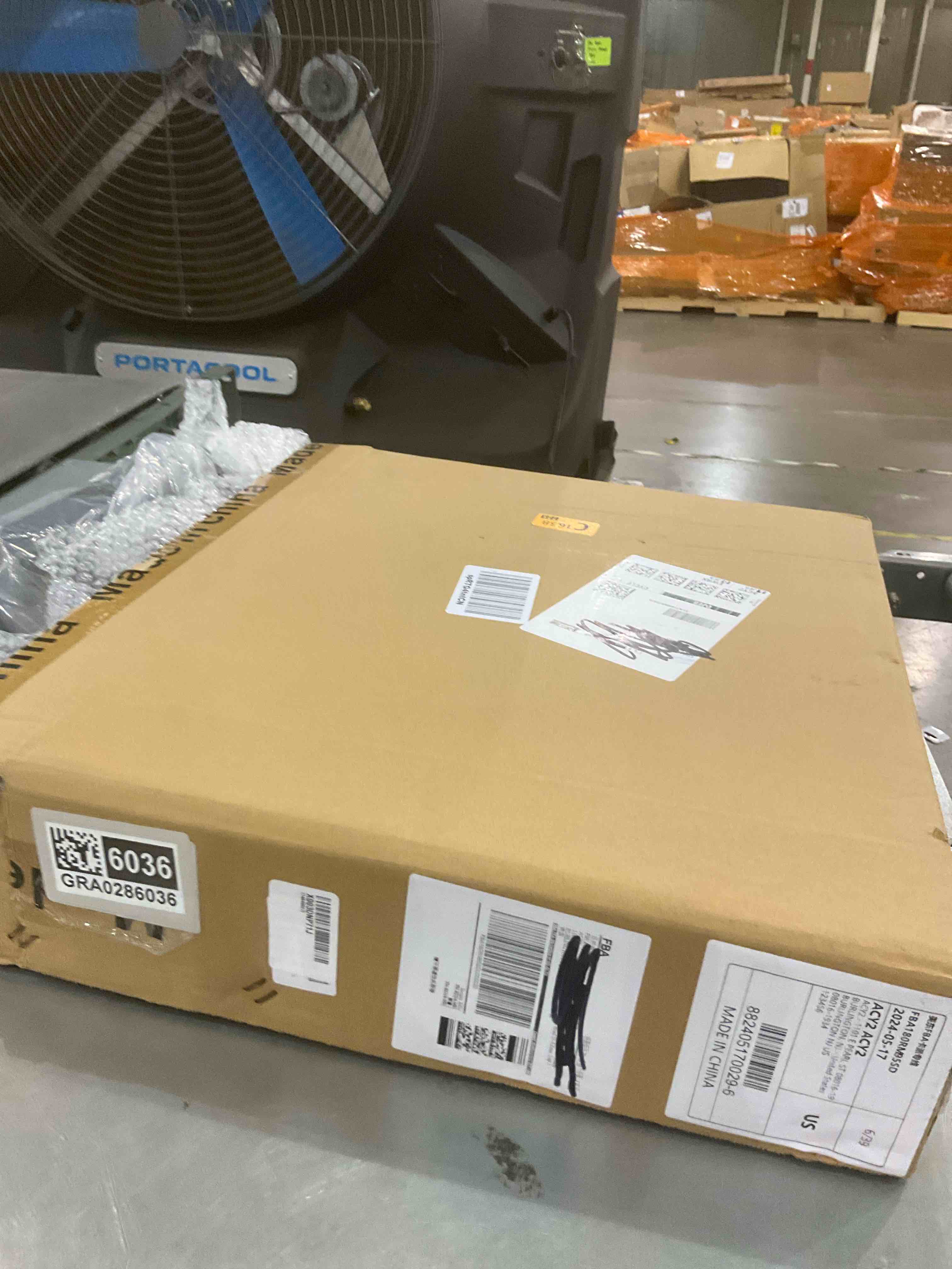 https://s3.amazonaws.com/lotting-images-prod/bidfta/GRA0286036_1729018494481.jpeg