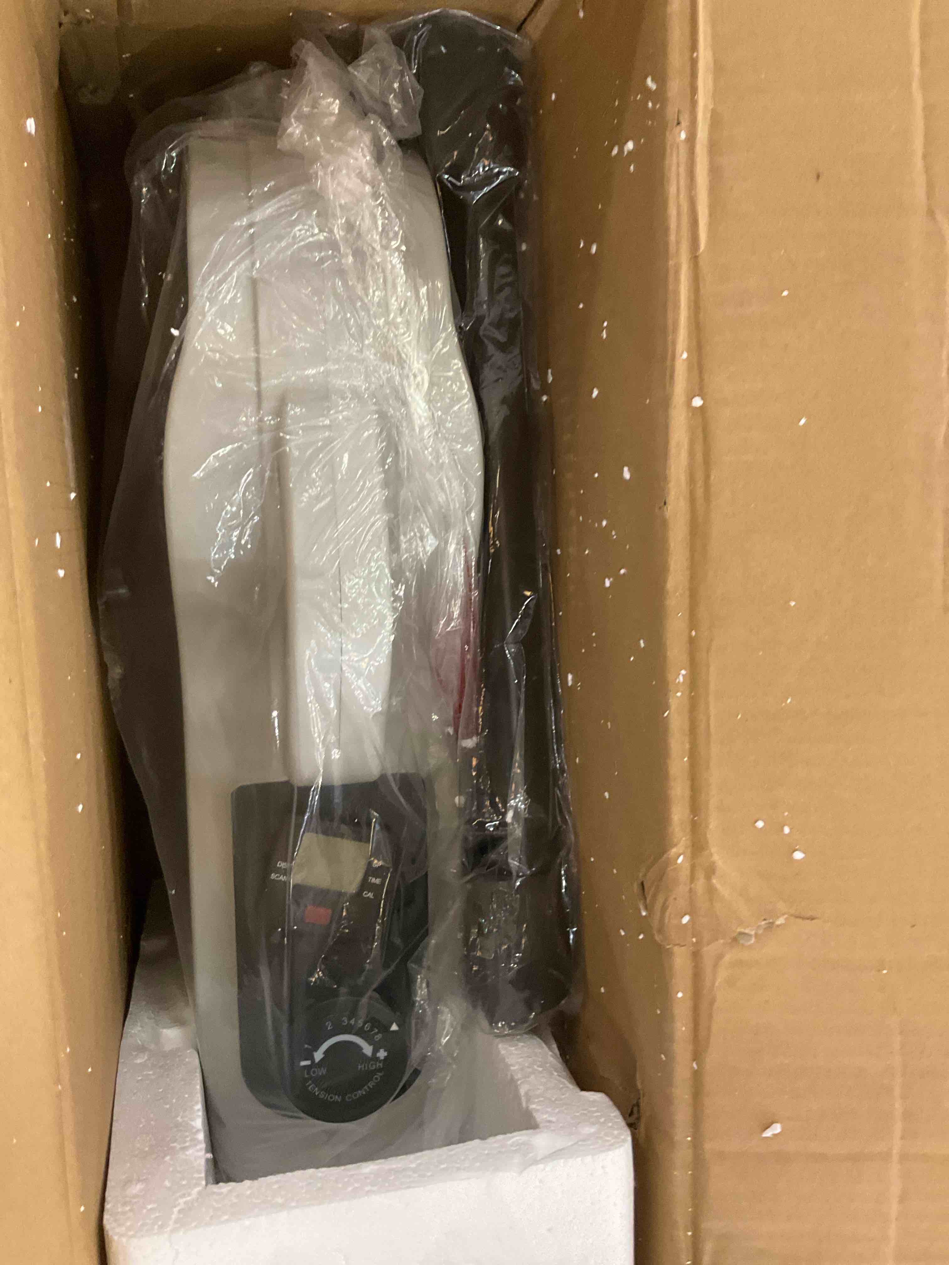 https://s3.amazonaws.com/lotting-images-prod/bidfta/GRA0286631_1728493115887.jpeg