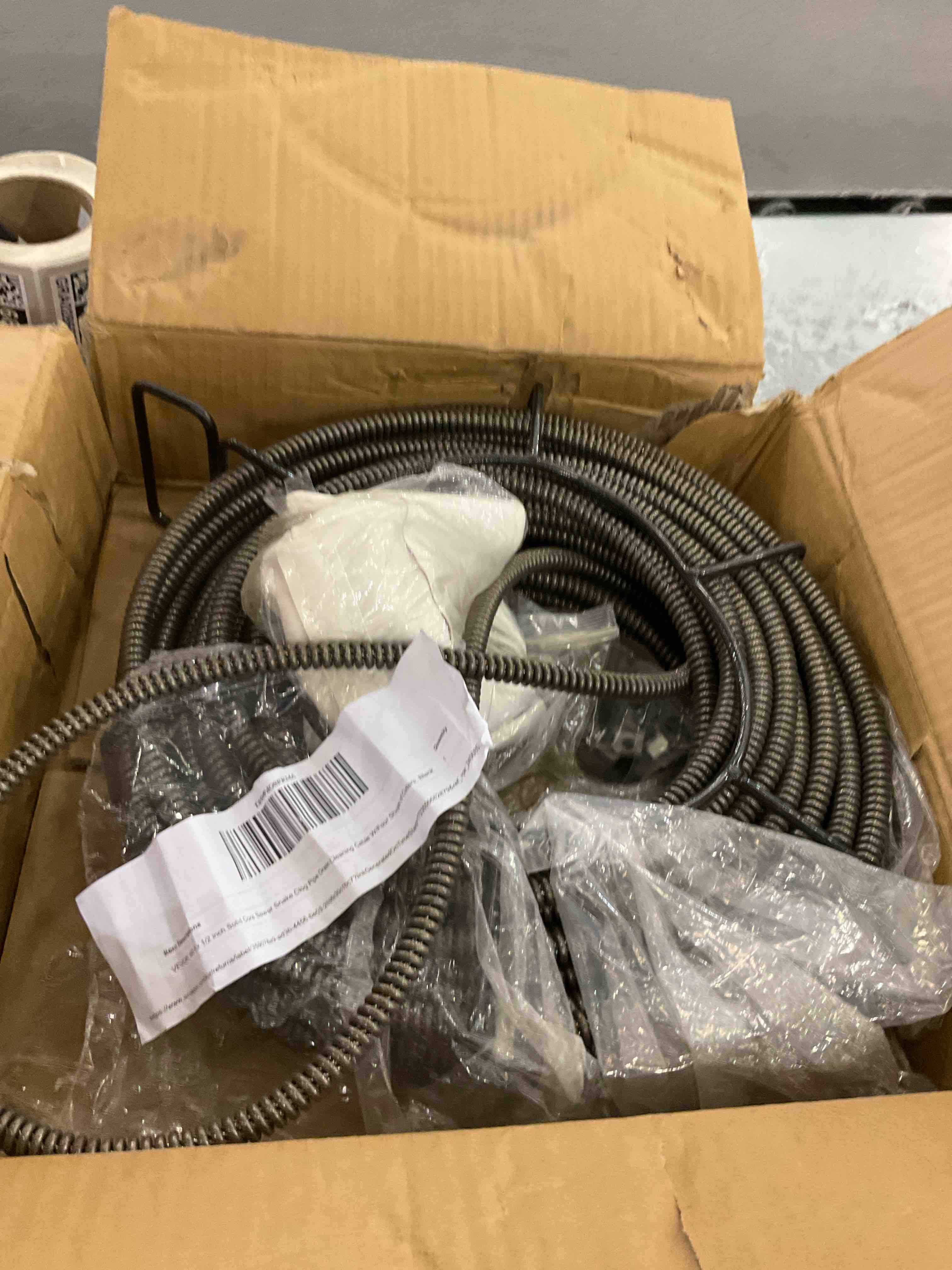 https://s3.amazonaws.com/lotting-images-prod/bidfta/GRA0286640_1728488365258.jpeg