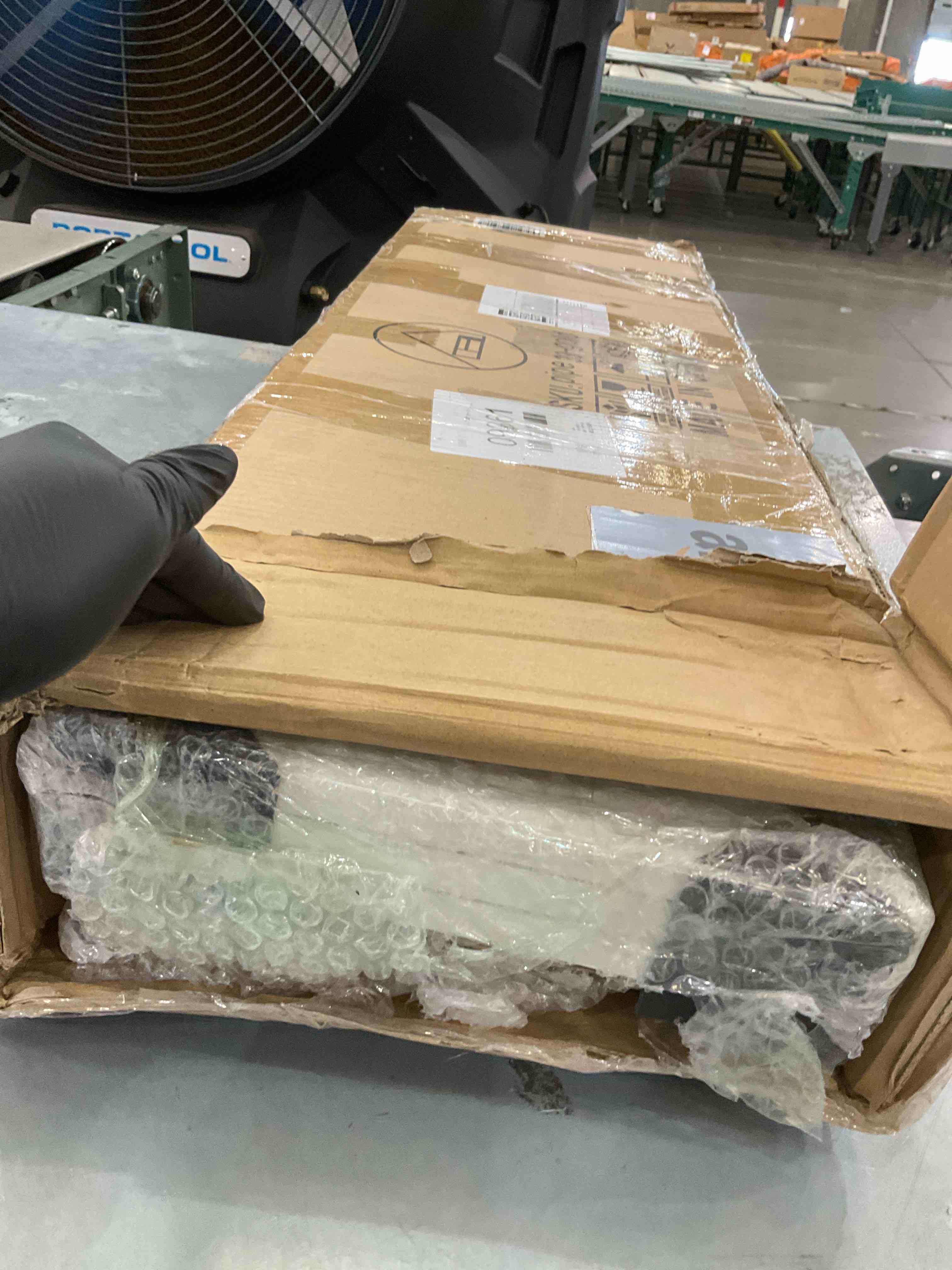 Smlttel Gold Wall Clothing Racks with White Shelves, Wall Mounted Gold